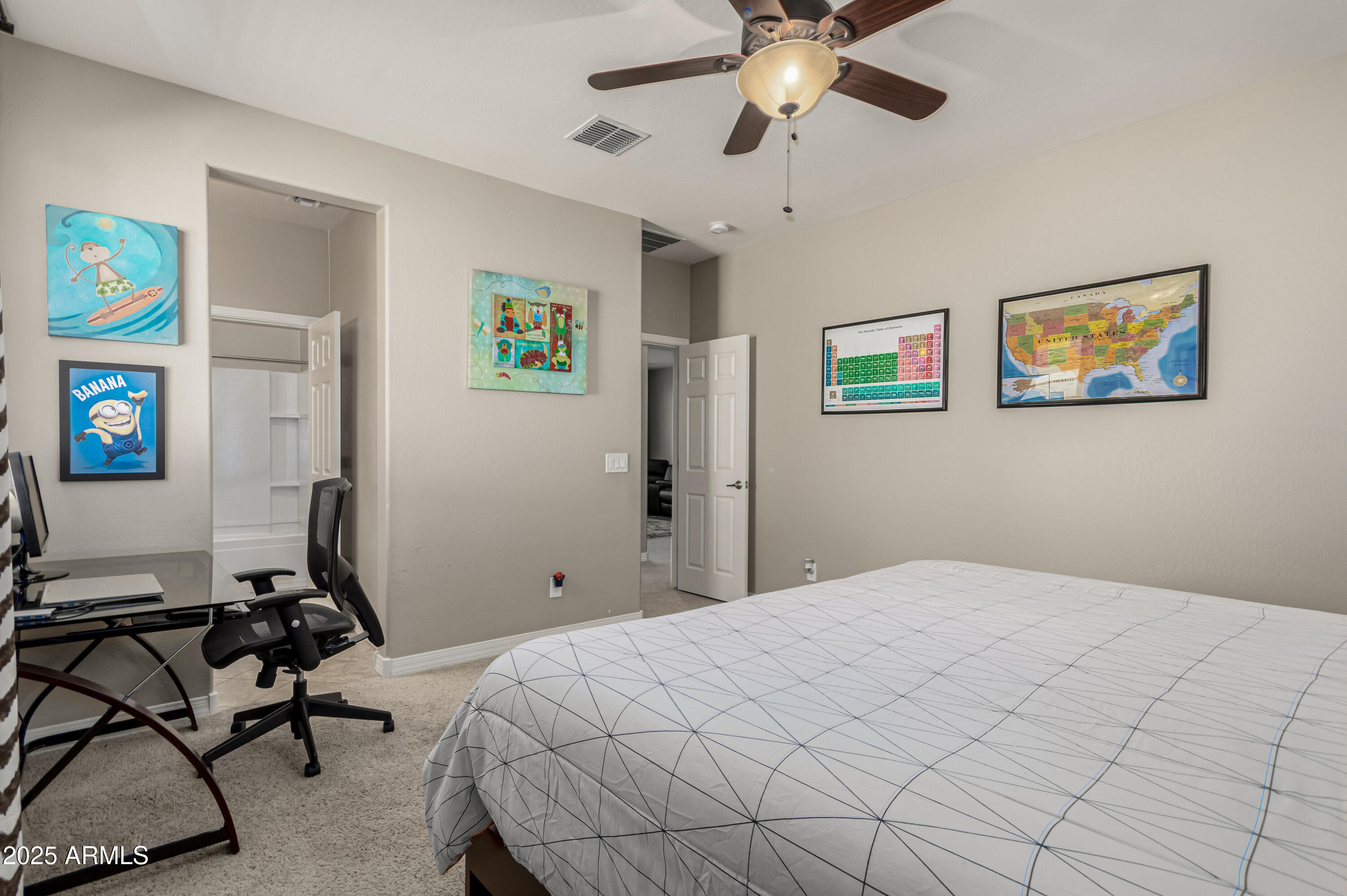 9747 W SANDS Drive, Peoria