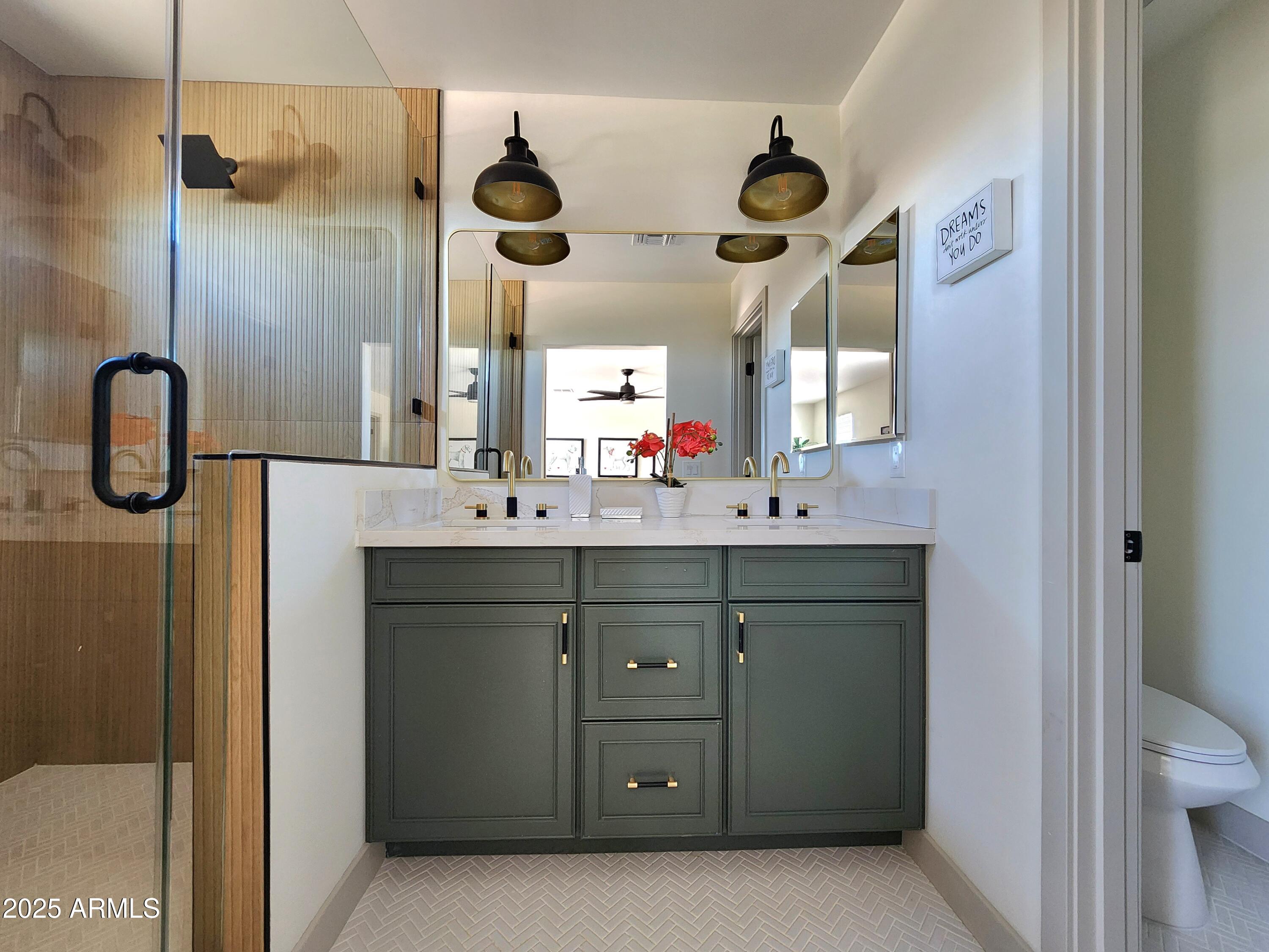 36915 W MONROE Street