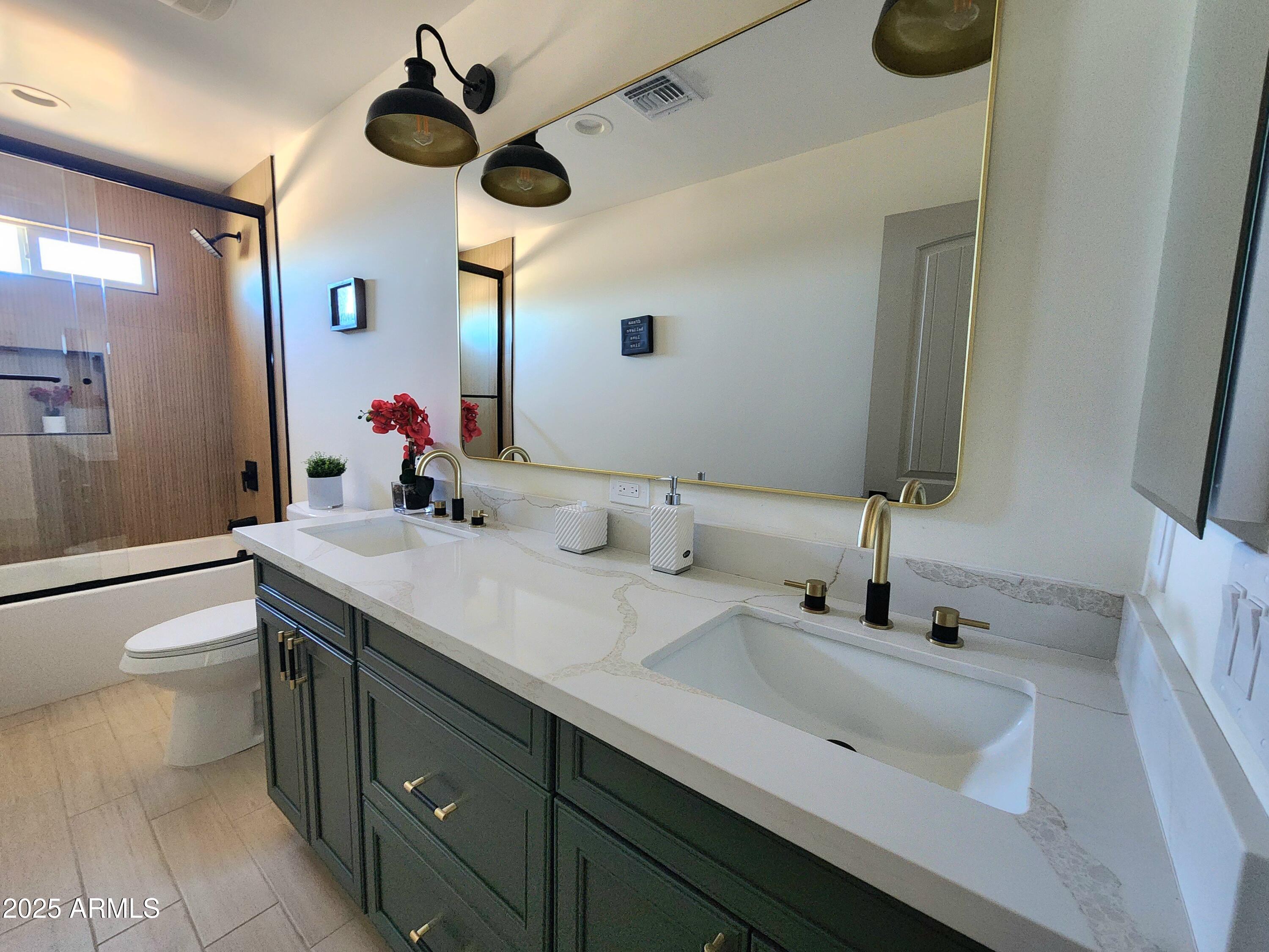 36915 W MONROE Street