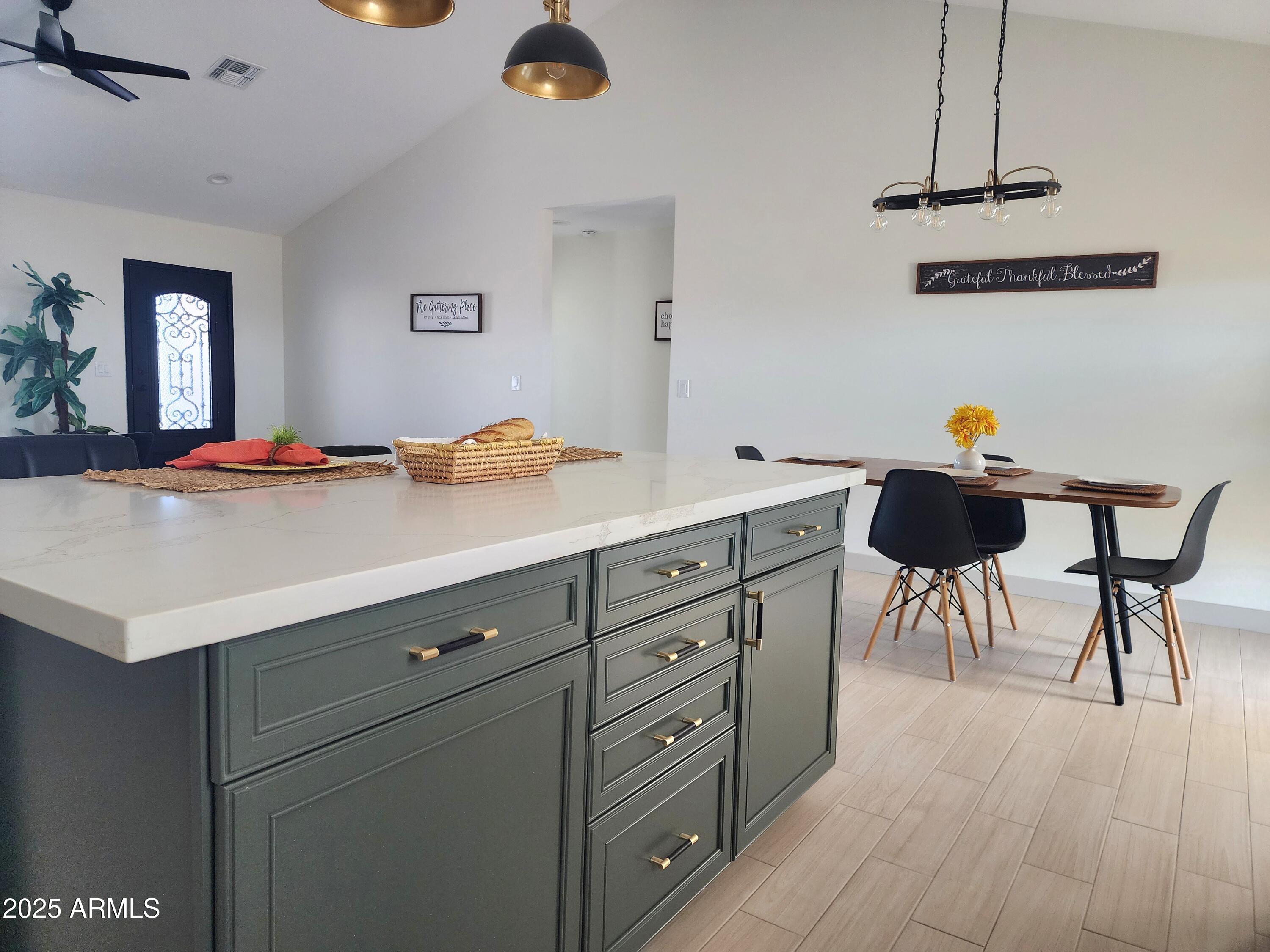 36915 W MONROE Street