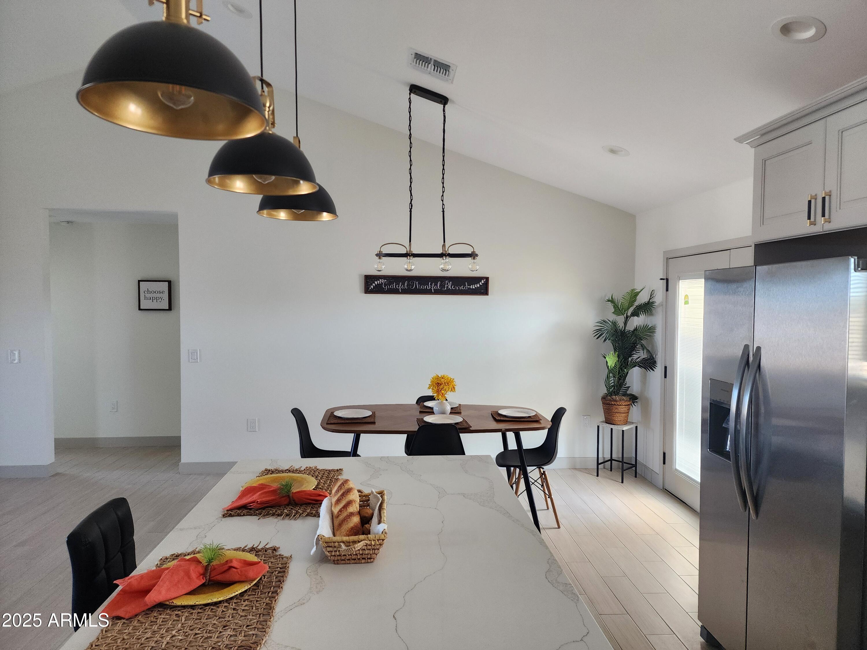 36915 W MONROE Street