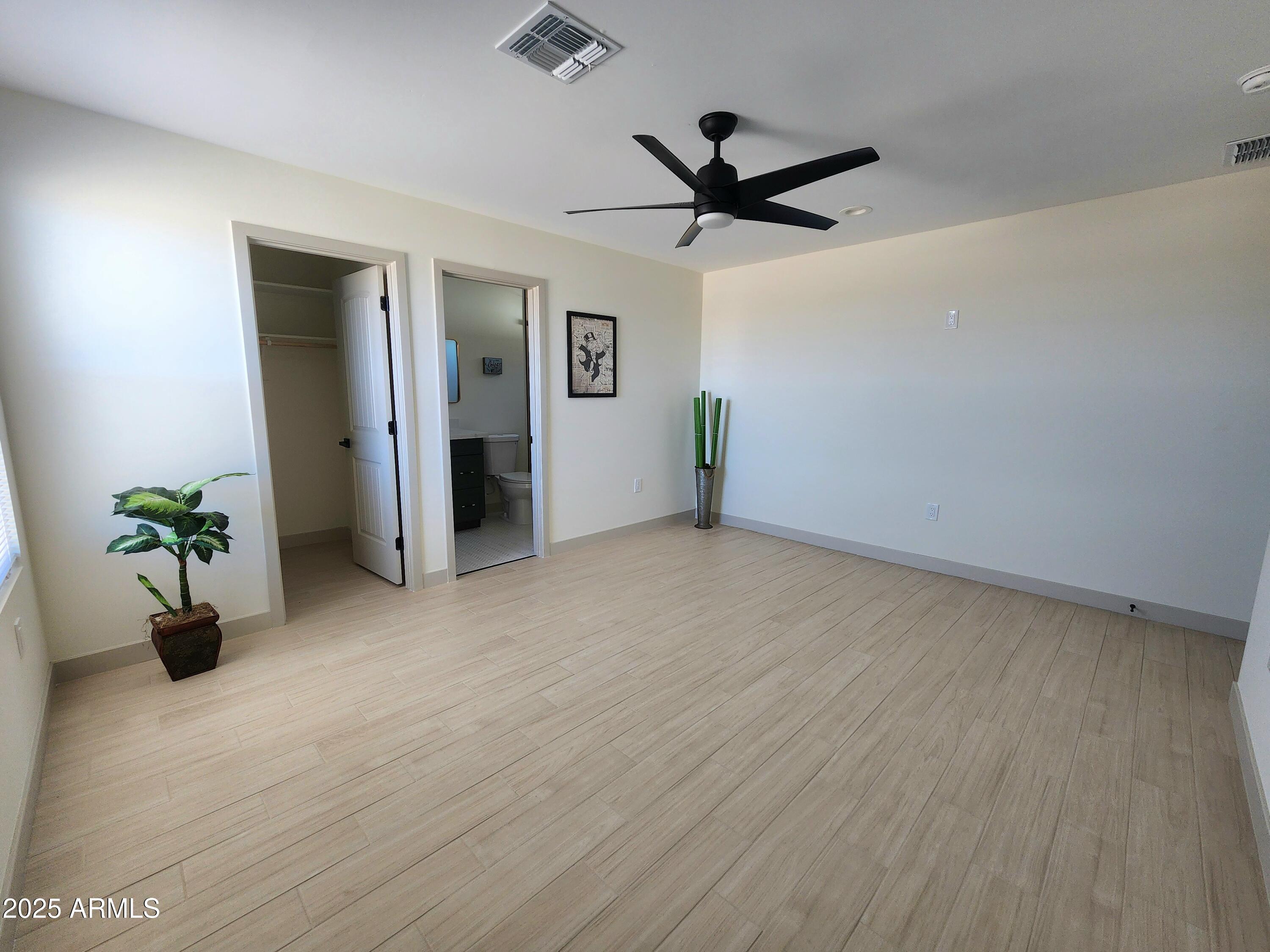 36915 W MONROE Street