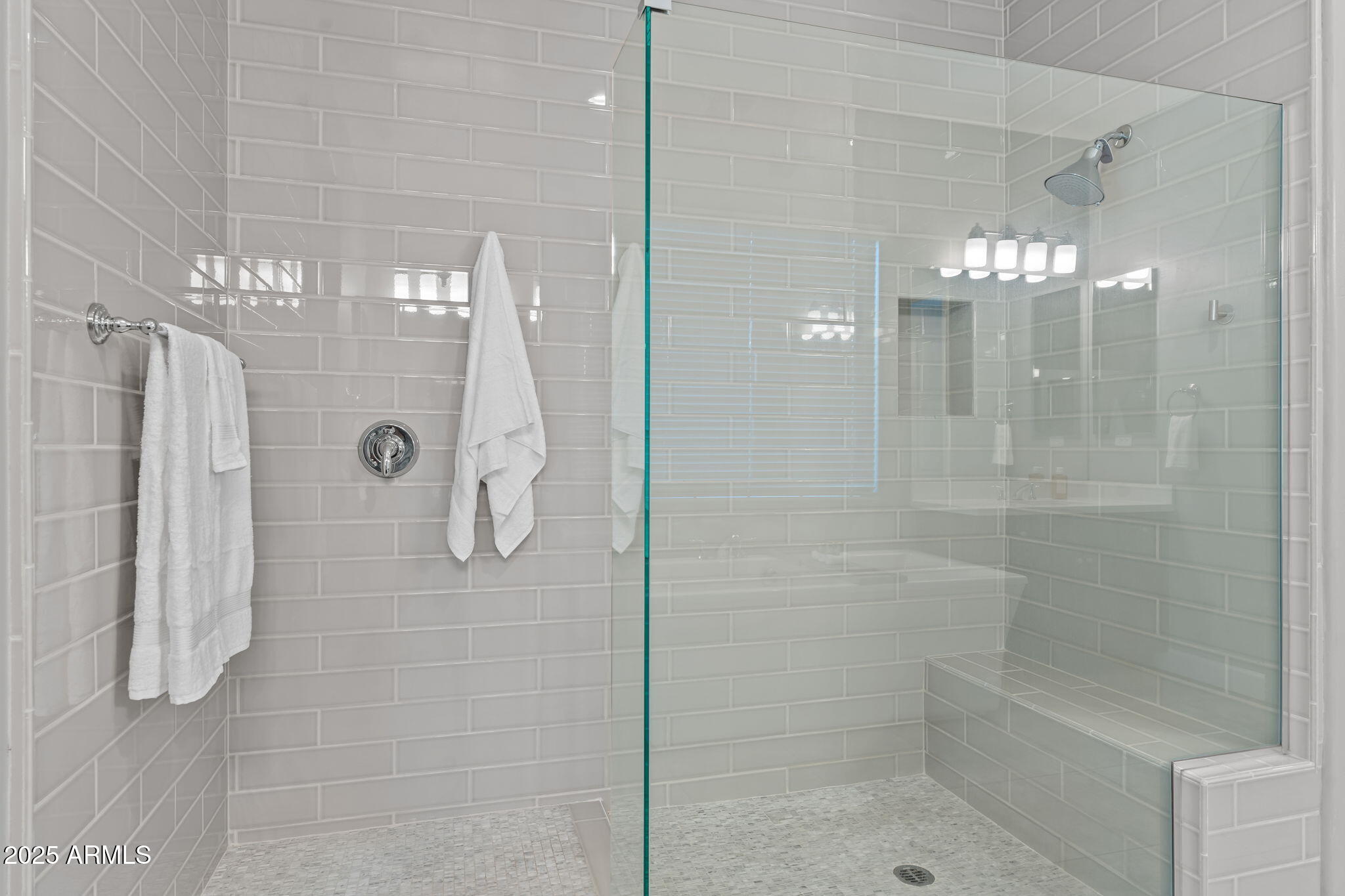 3827 E MEAD Drive, Chandler