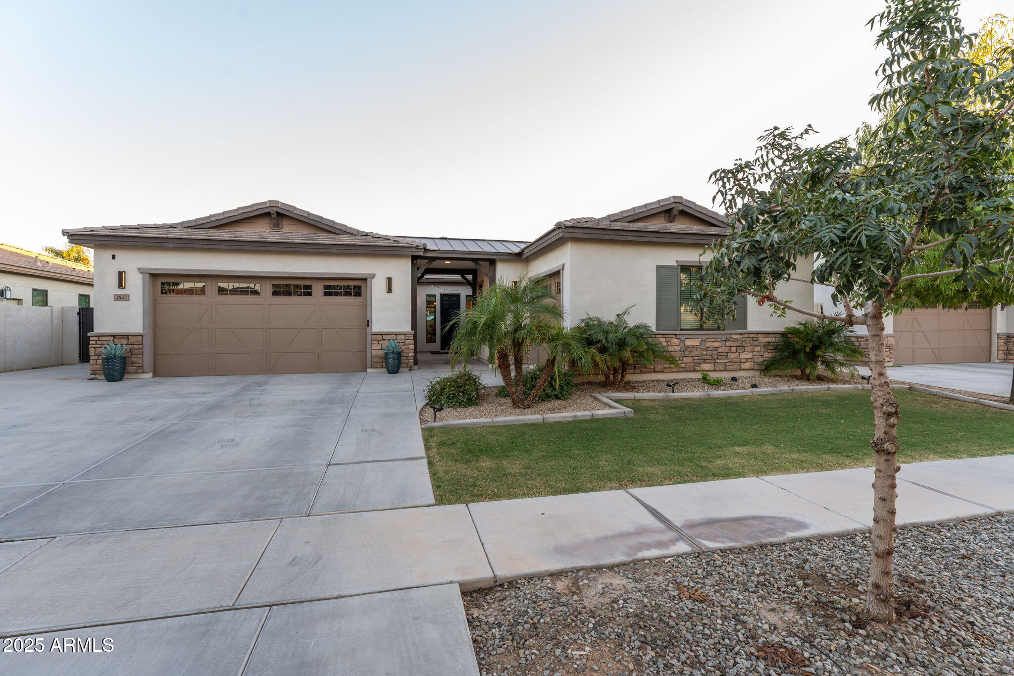 3827 E MEAD Drive, Chandler