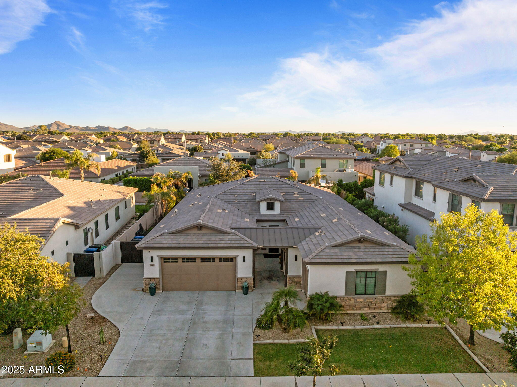 3827 E MEAD Drive, Chandler