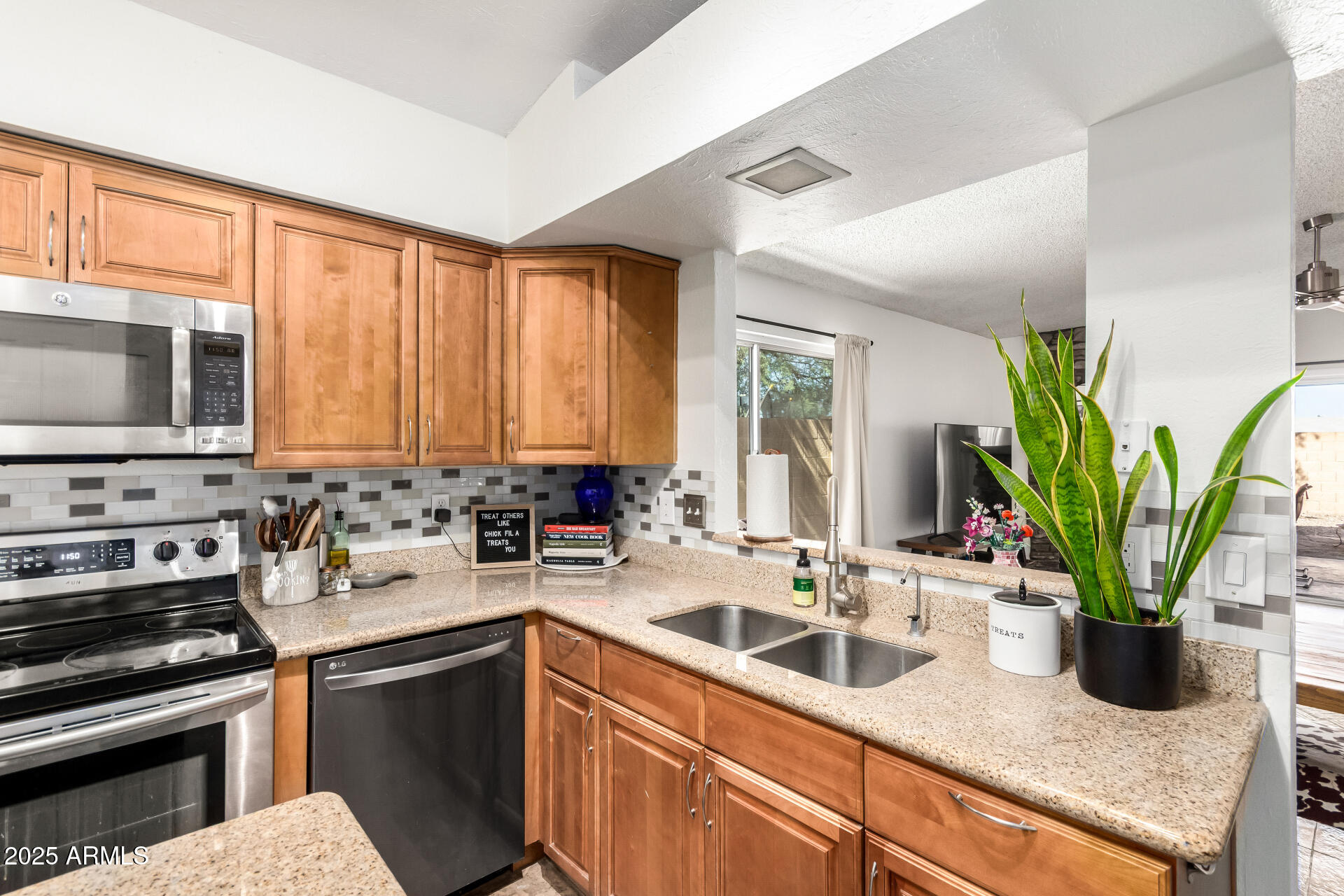 4126 E COVINA Street, Mesa