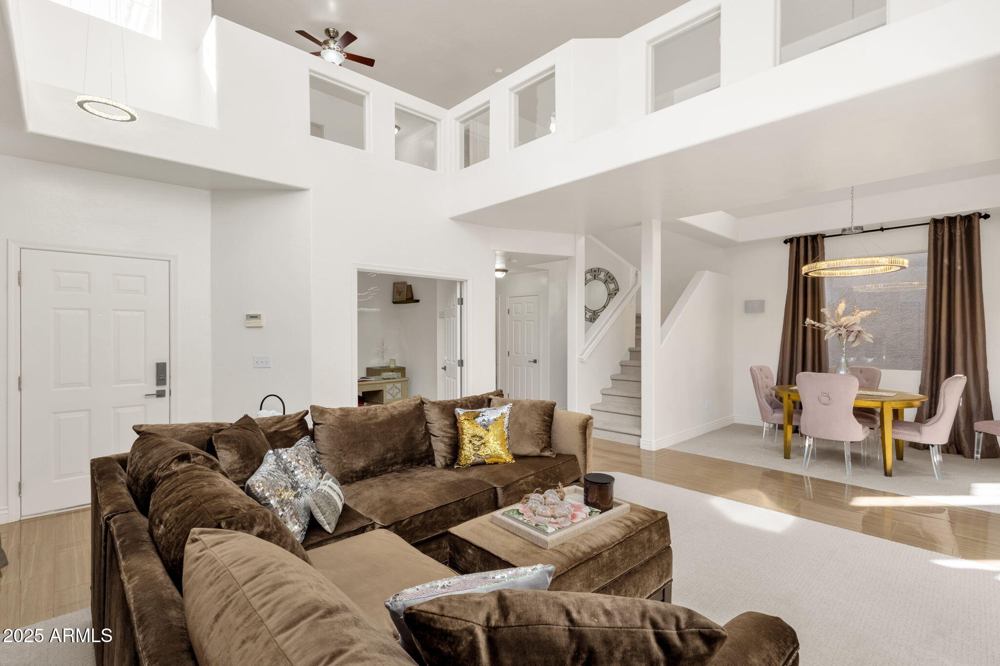 1452 E SOUTH FORK Drive, Phoenix