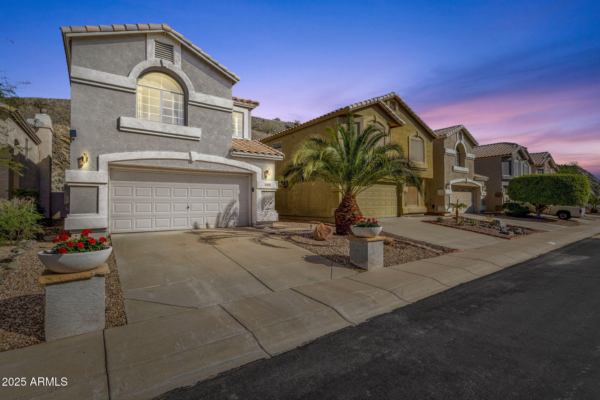 1452 E SOUTH FORK Drive, Phoenix