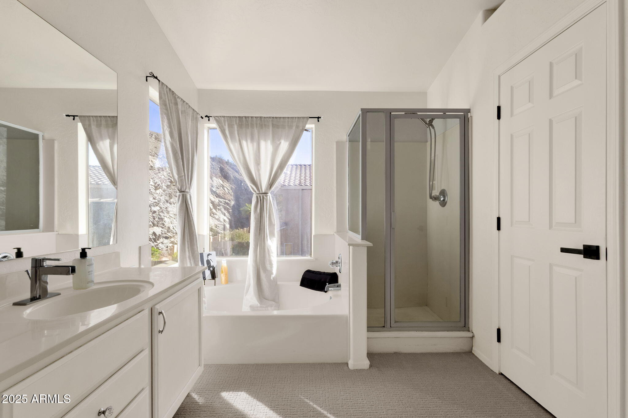 1452 E SOUTH FORK Drive, Phoenix