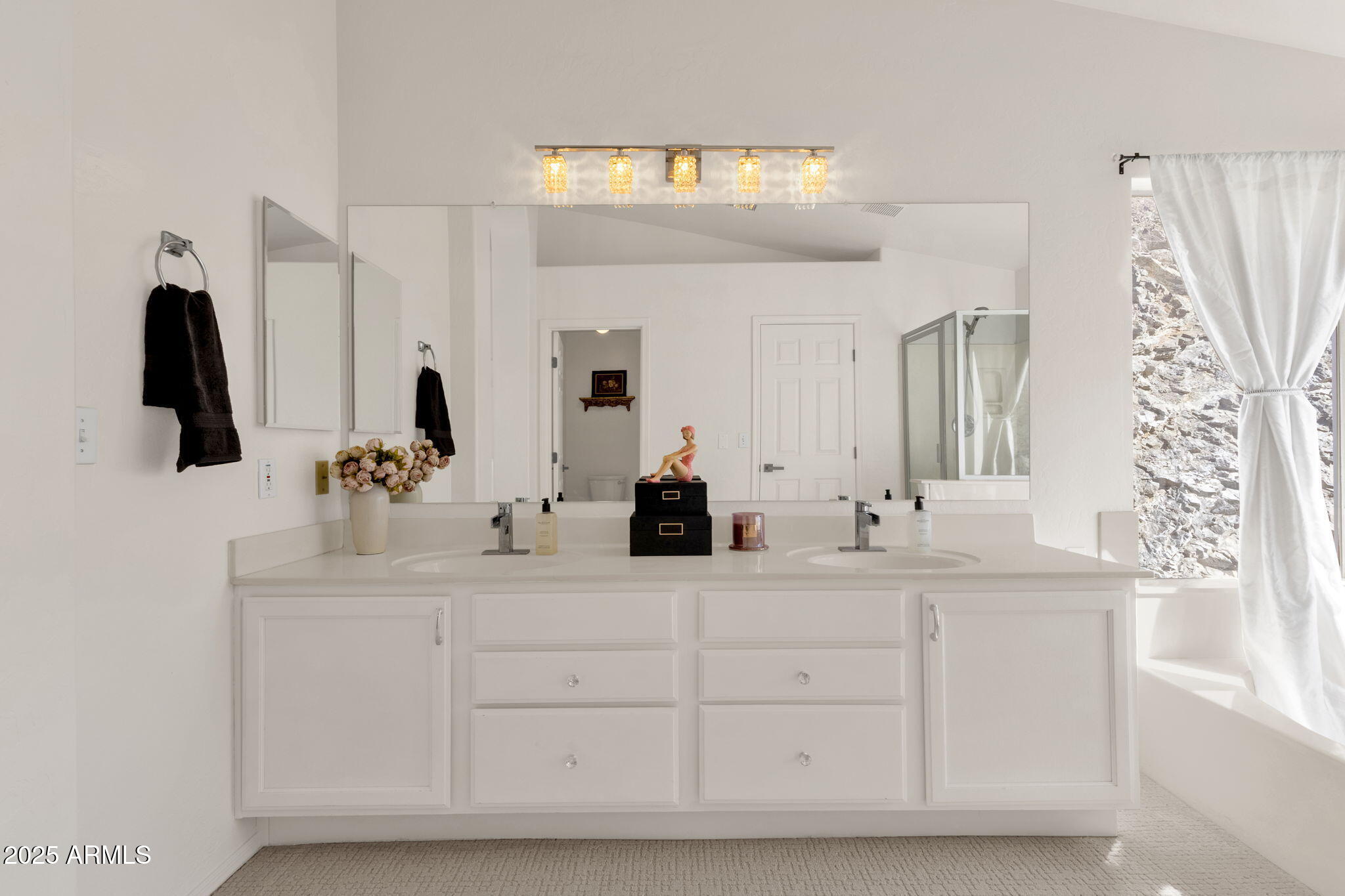 1452 E SOUTH FORK Drive, Phoenix