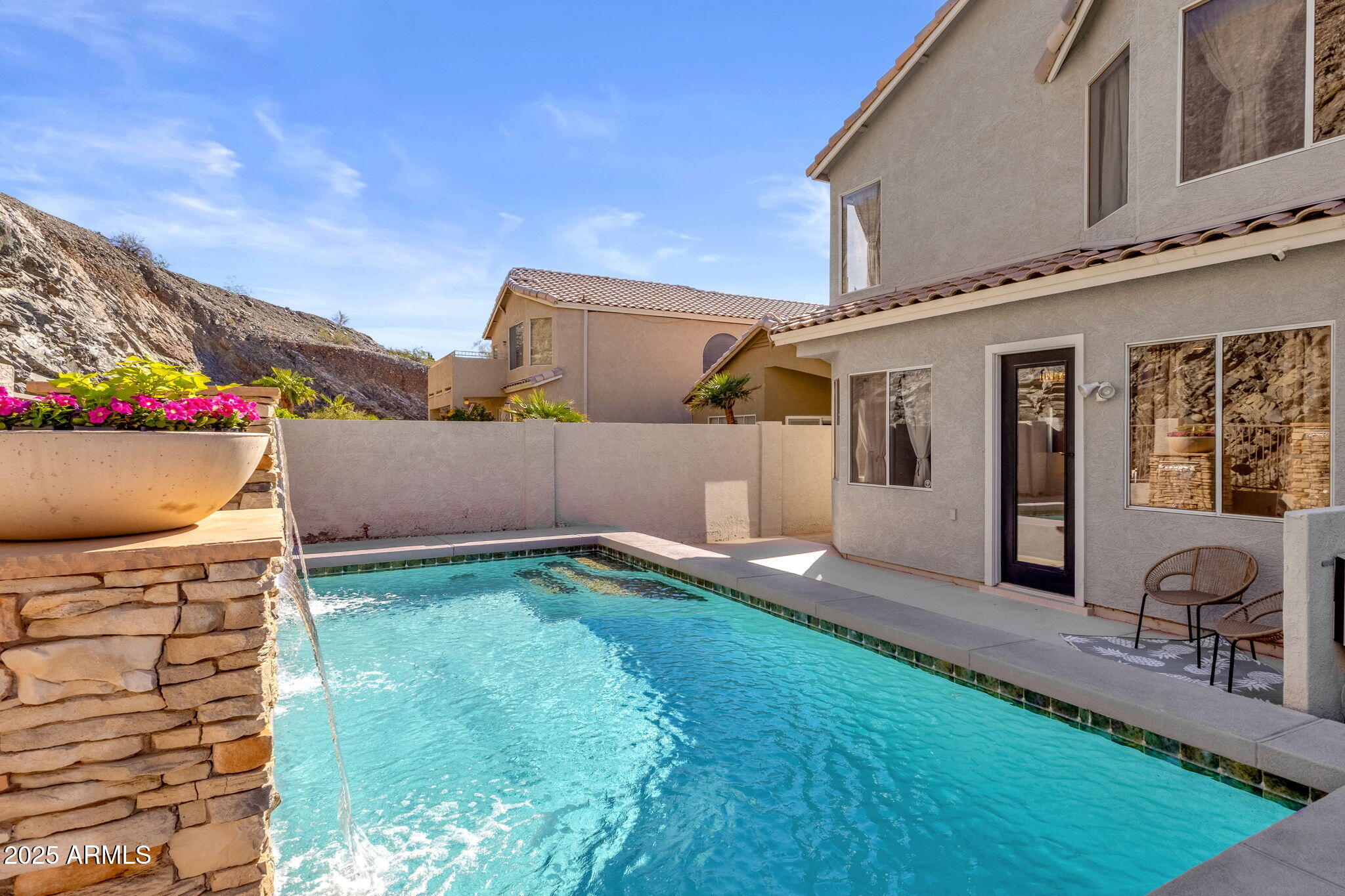 1452 E SOUTH FORK Drive, Phoenix