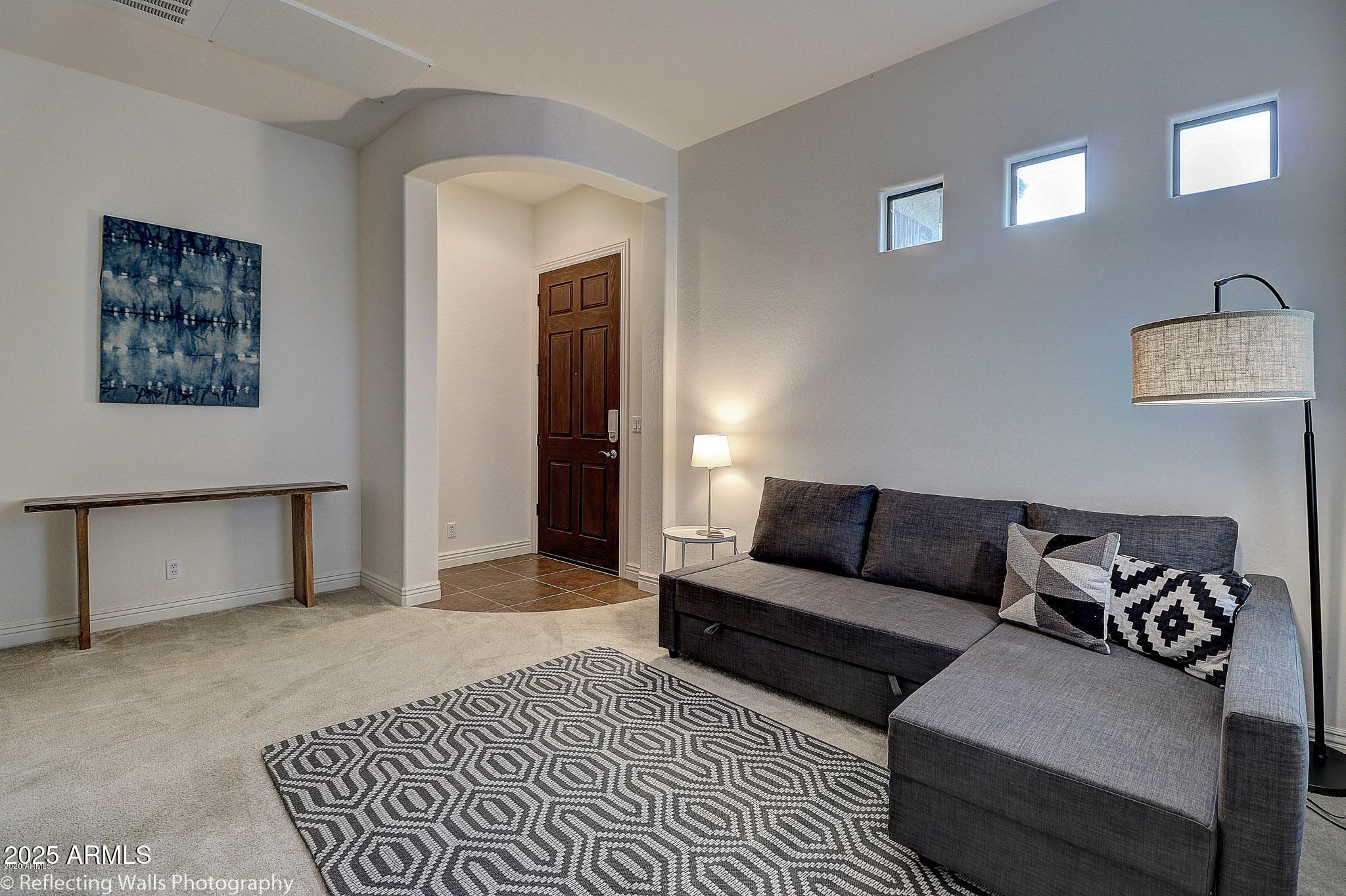 3163 E LOS ALTOS Court