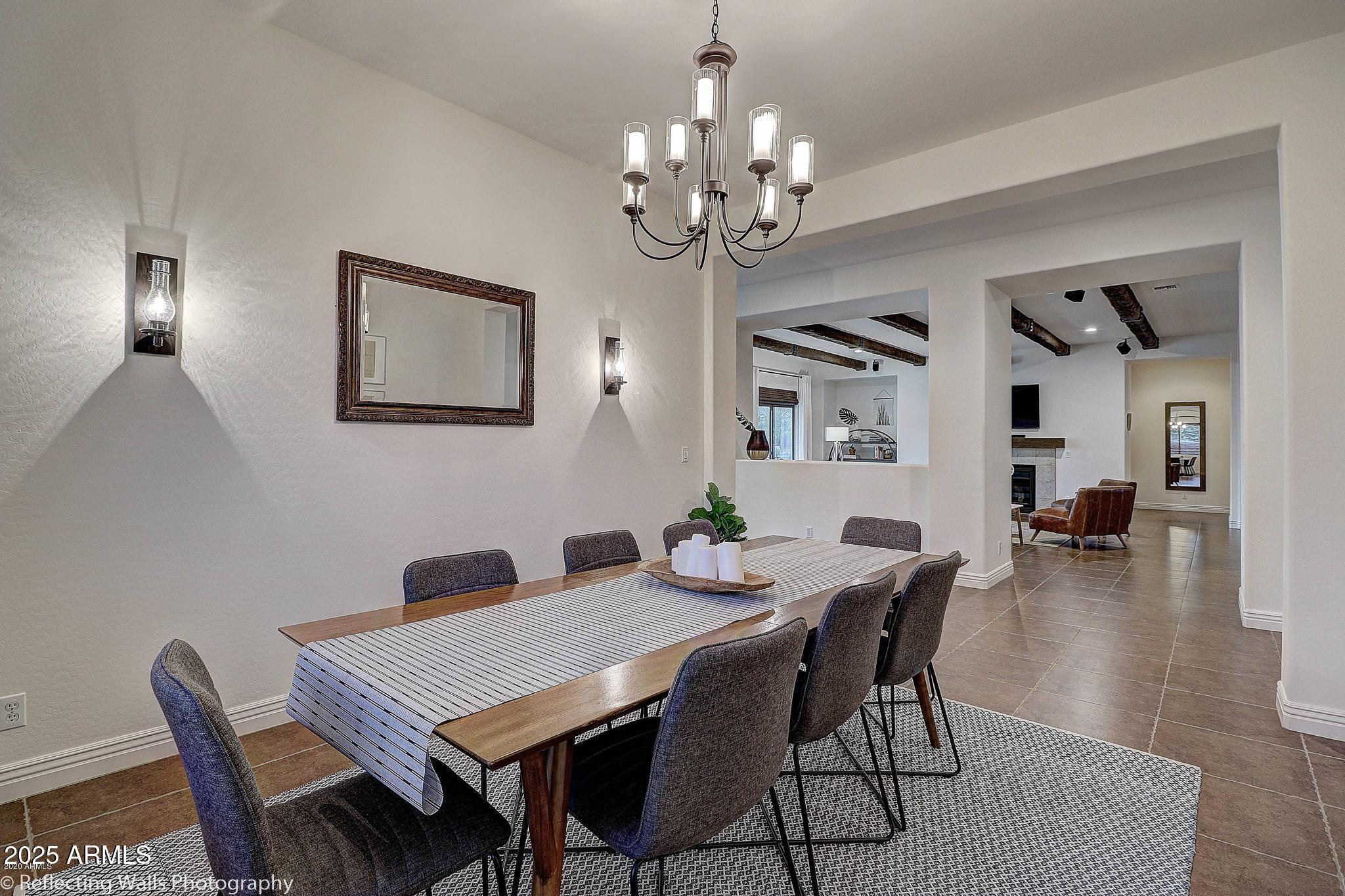 3163 E LOS ALTOS Court