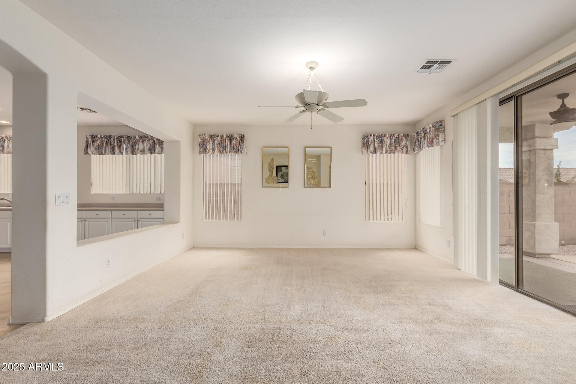 9225 W RUNION Drive, Peoria