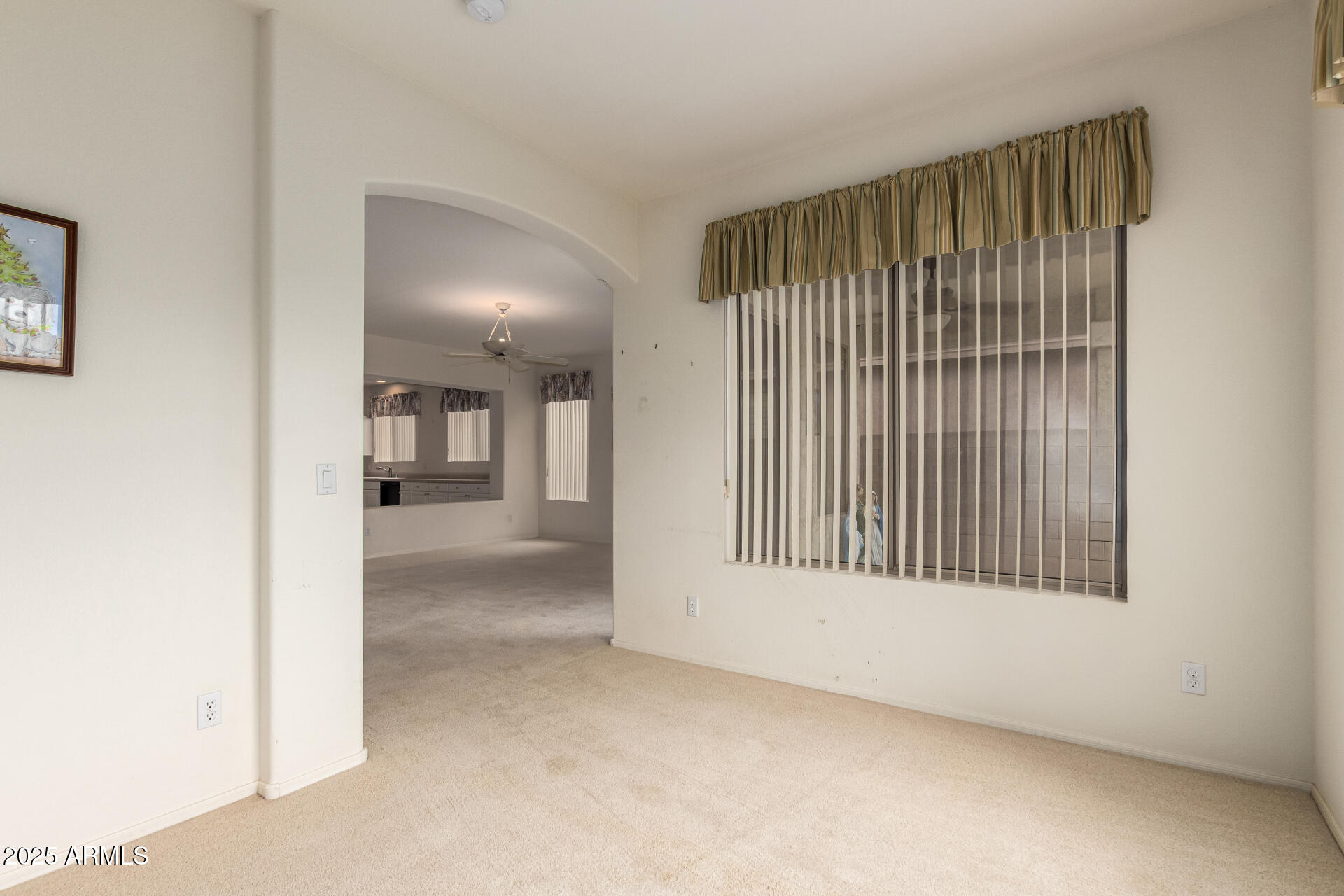 9225 W RUNION Drive, Peoria