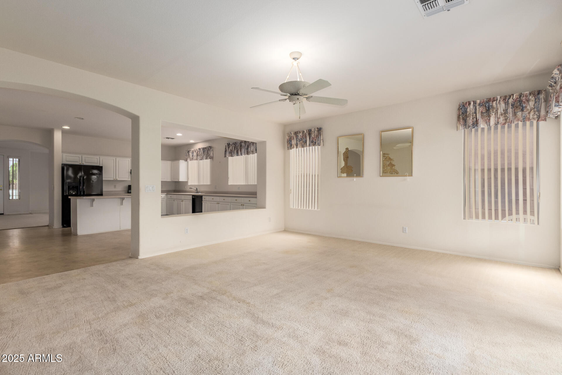 9225 W RUNION Drive, Peoria