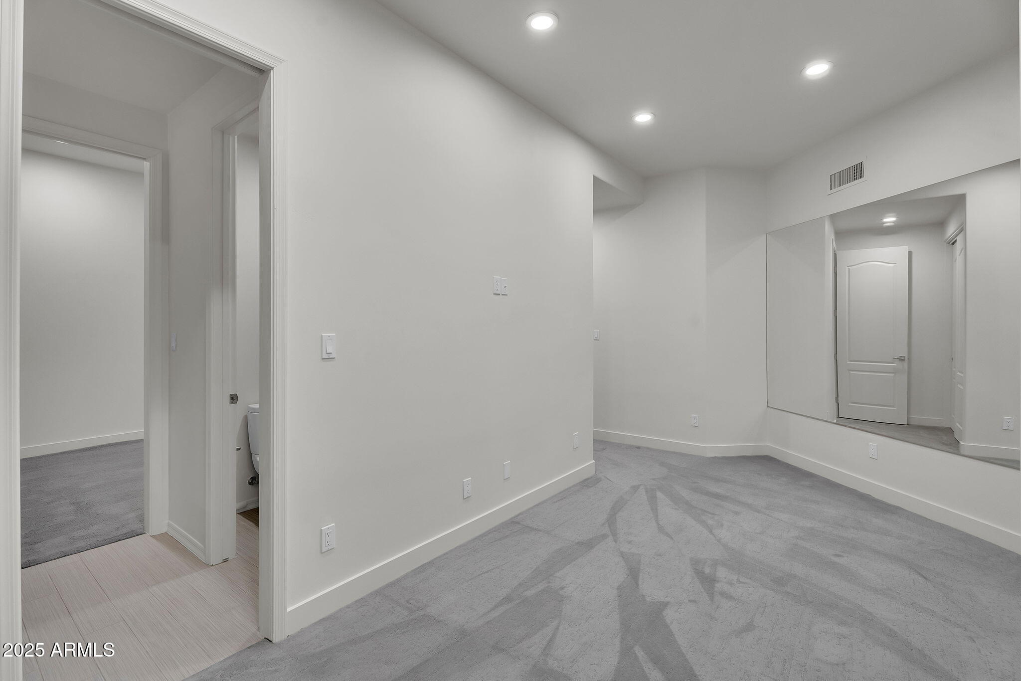 5509 W SOFT WIND Drive, Glendale