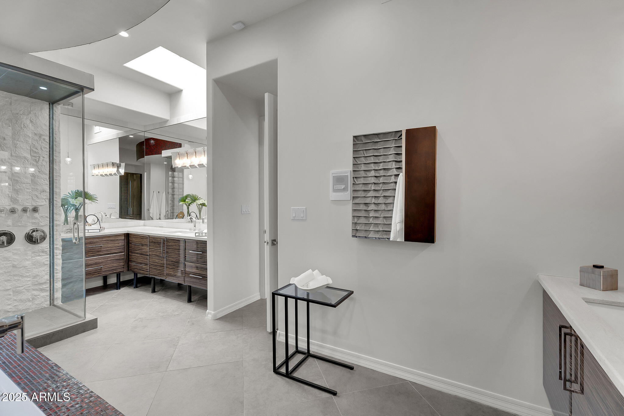 5509 W SOFT WIND Drive, Glendale