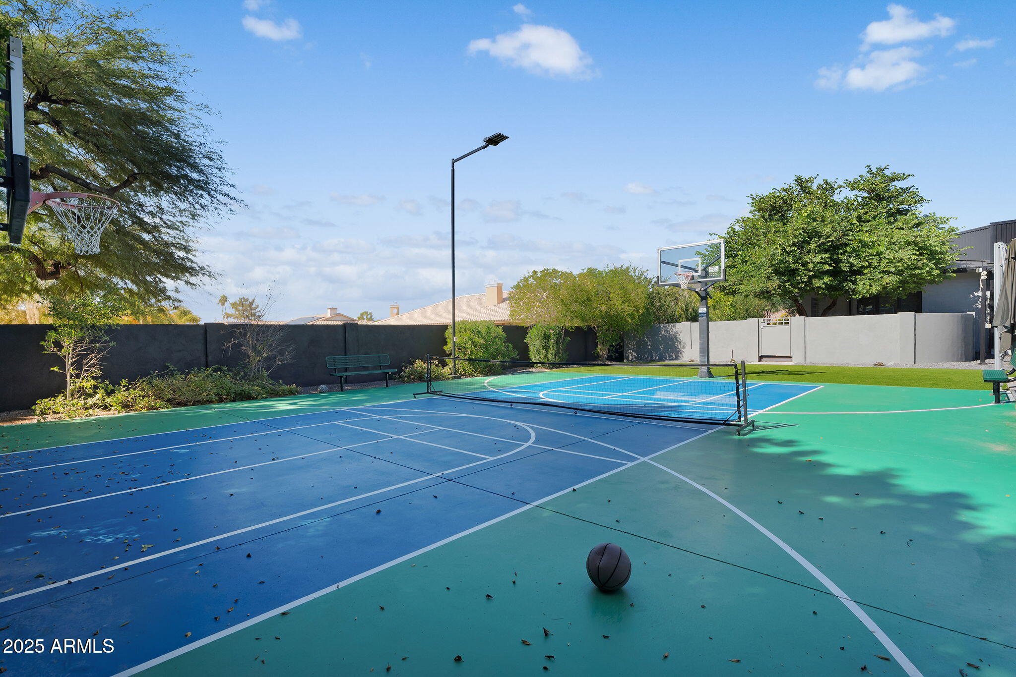 5509 W SOFT WIND Drive, Glendale