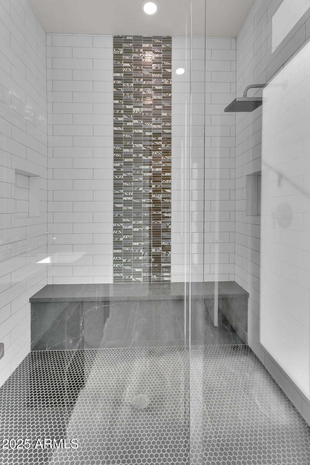 5509 W SOFT WIND Drive, Glendale