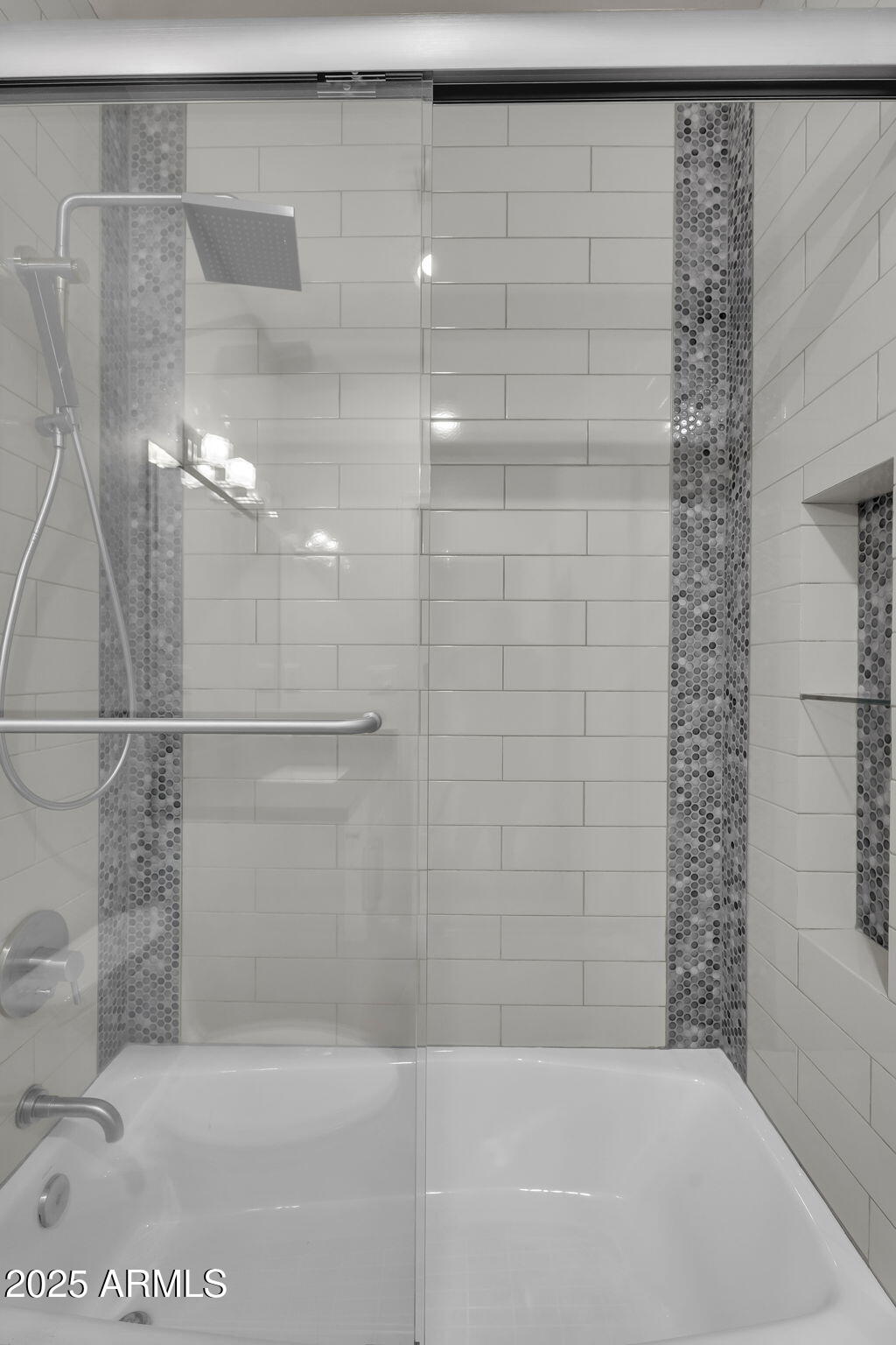 5509 W SOFT WIND Drive, Glendale