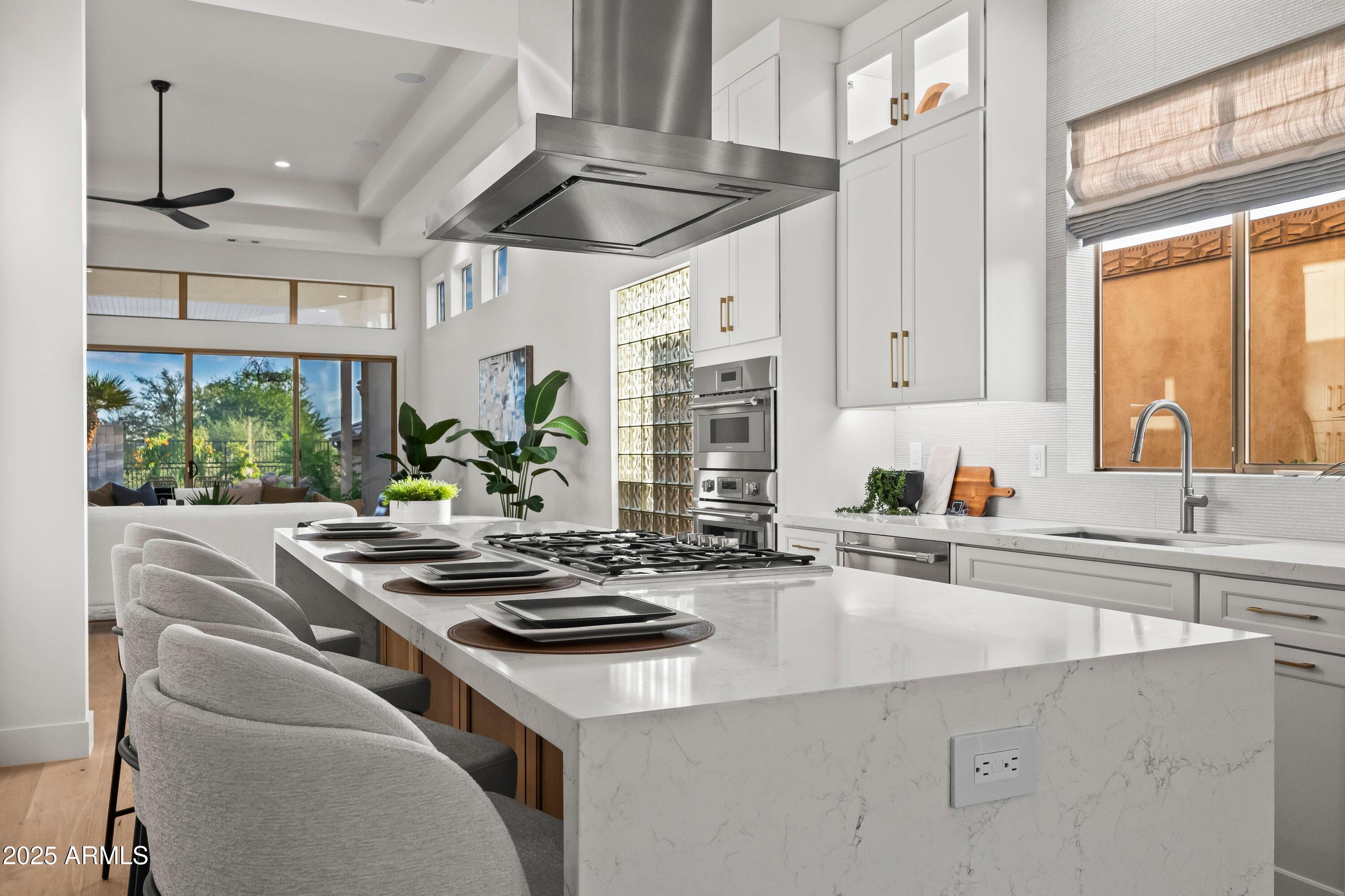 3153 E SIERRA VISTA Drive