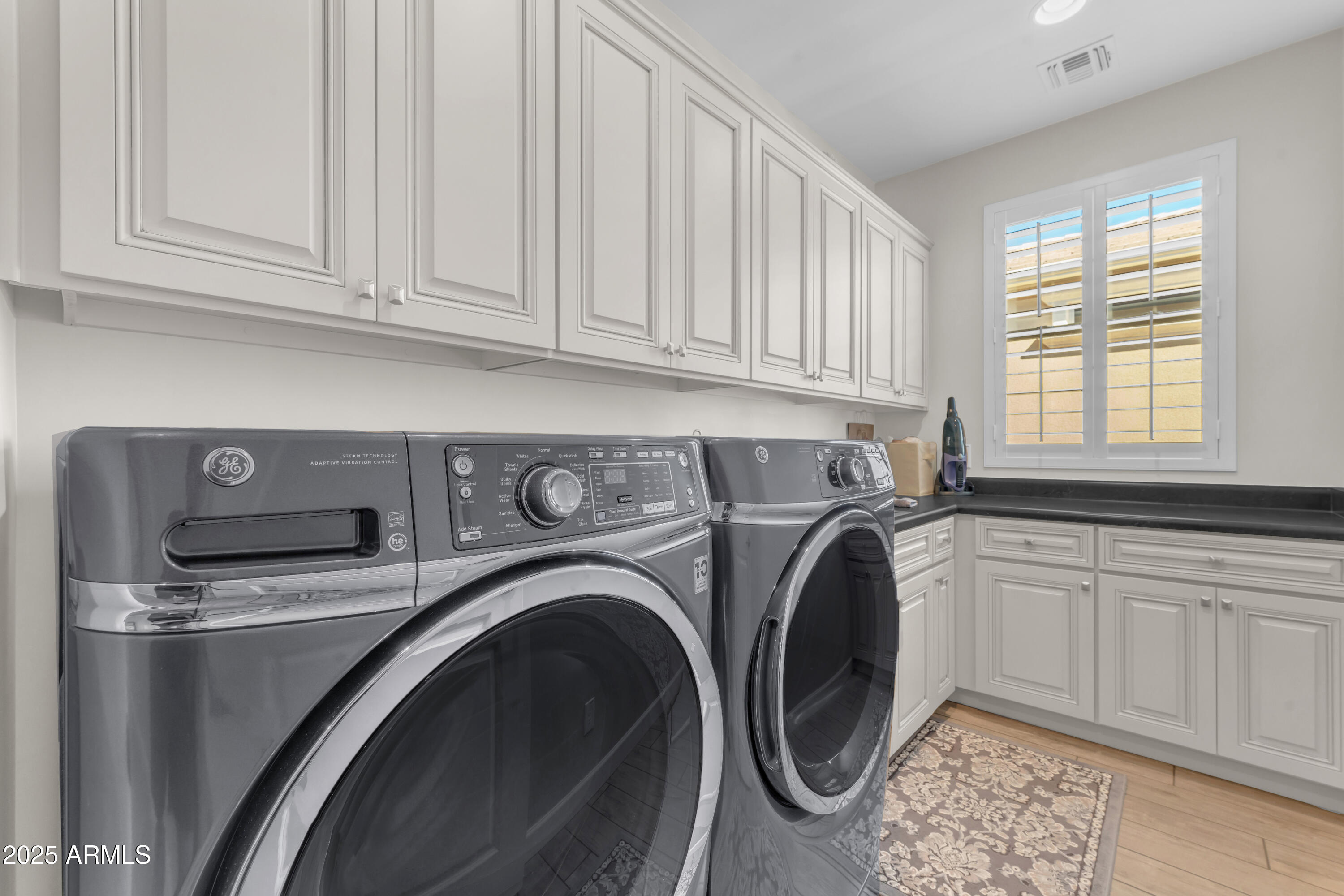 201 E LEMON Lane, Queen Creek