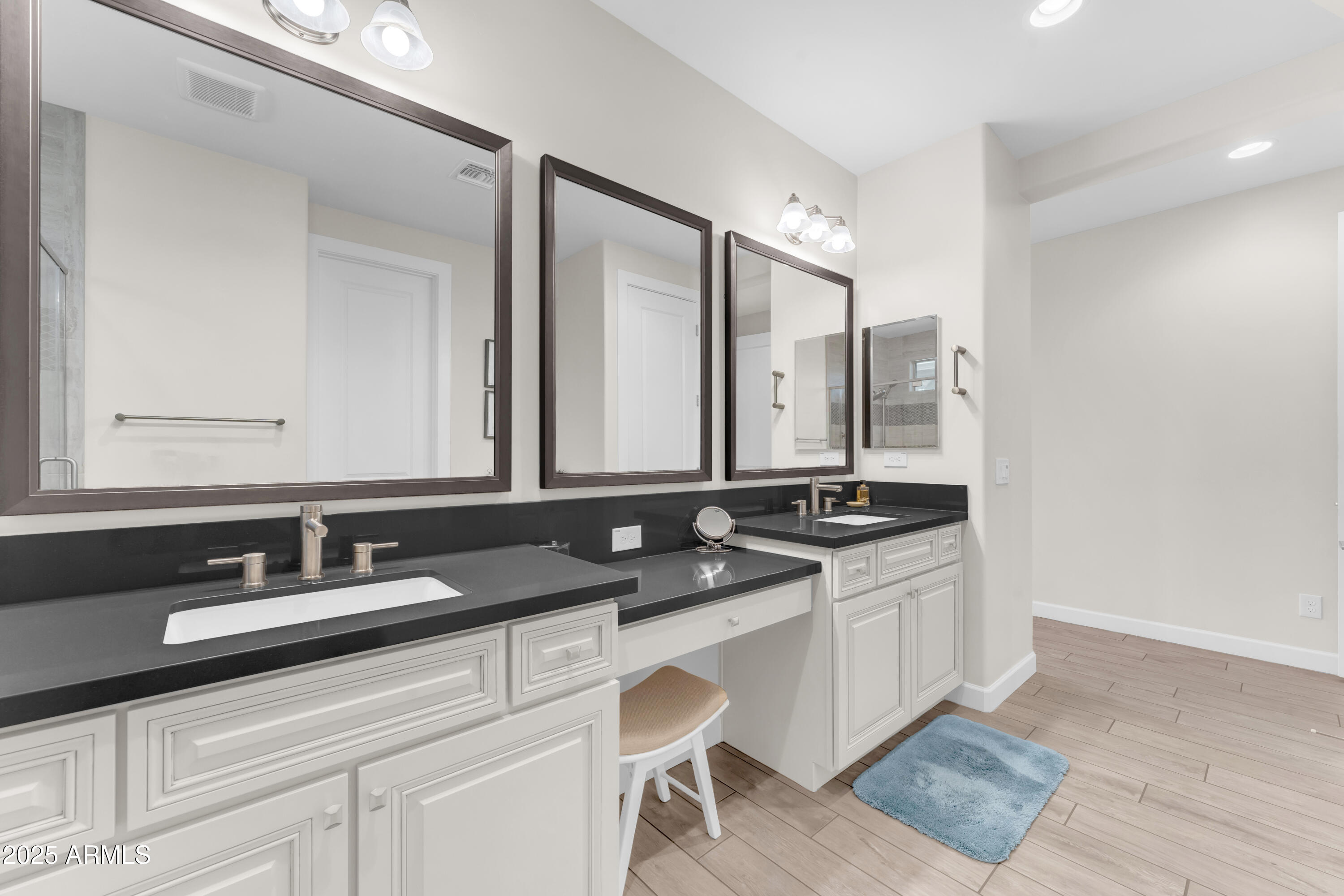 201 E LEMON Lane, Queen Creek