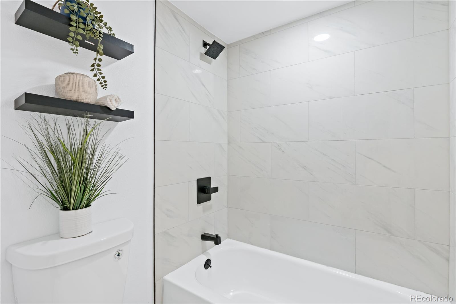 7770 W 38th Avenue Unit: 103