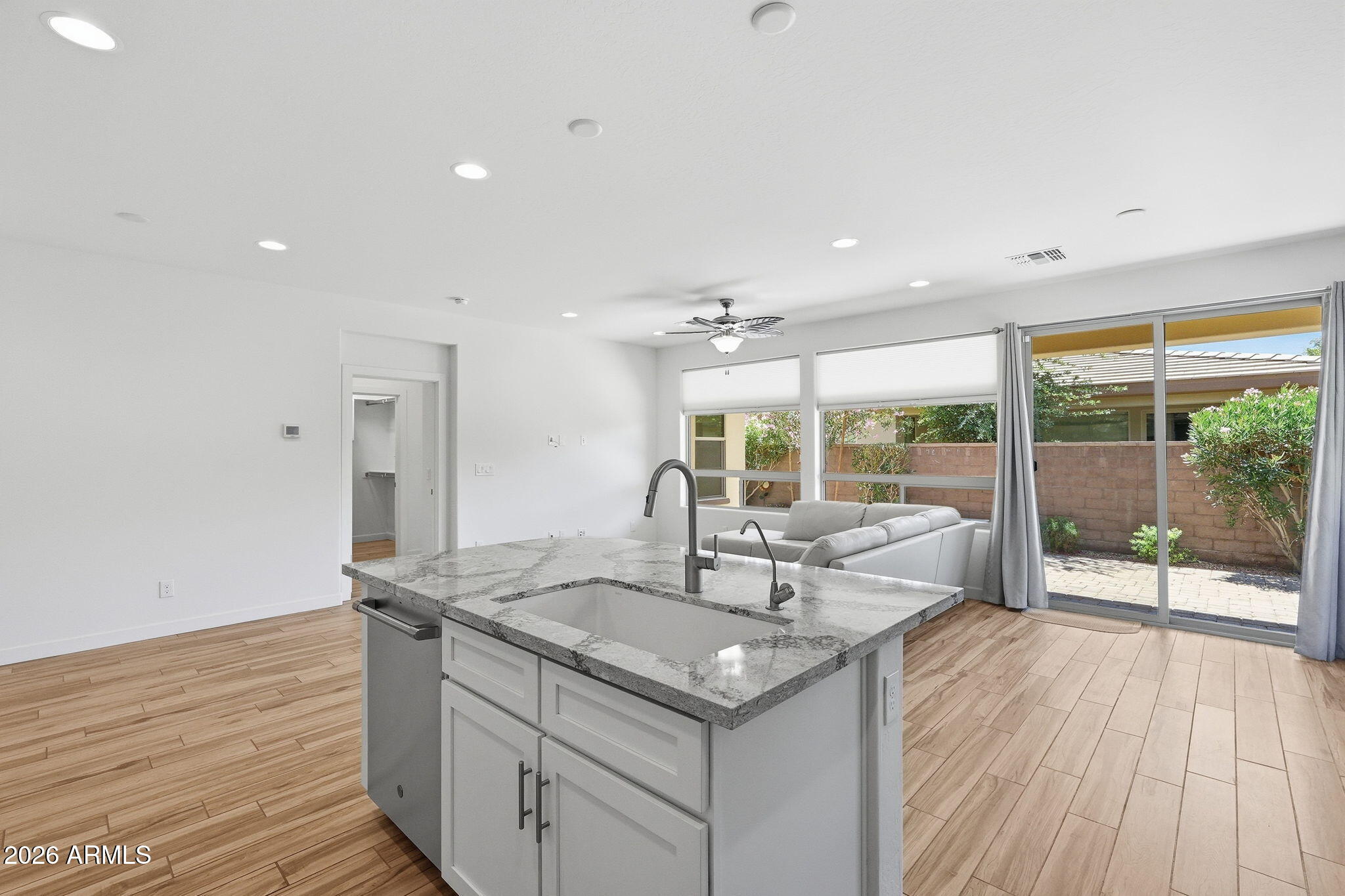 679 E MYRTLE Pass, Queen Creek