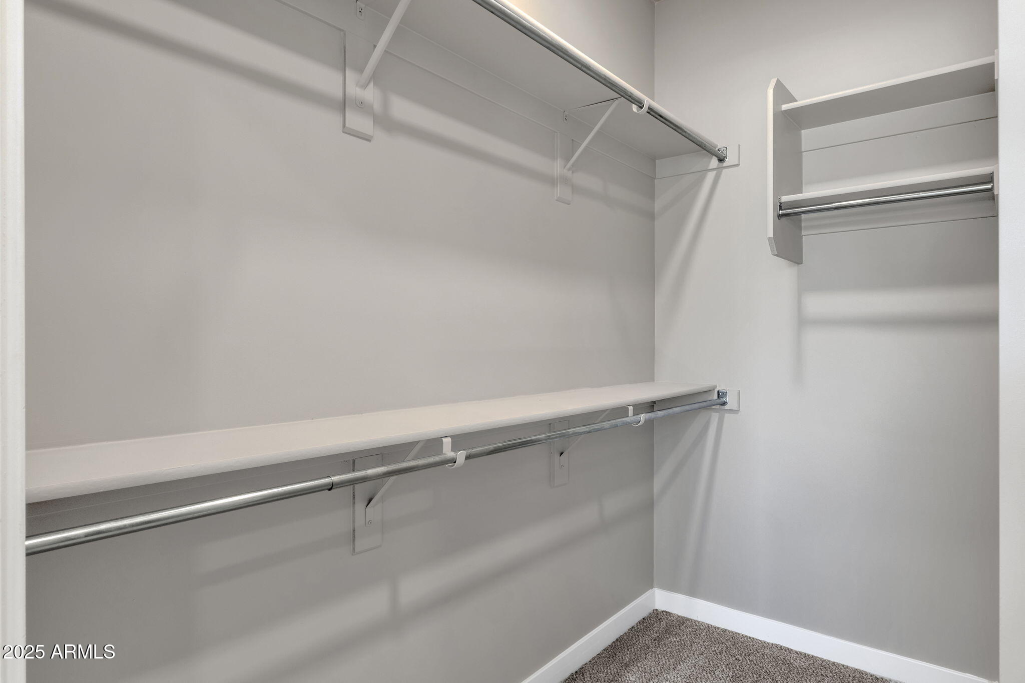 2727 E THOMAS Road E, 9