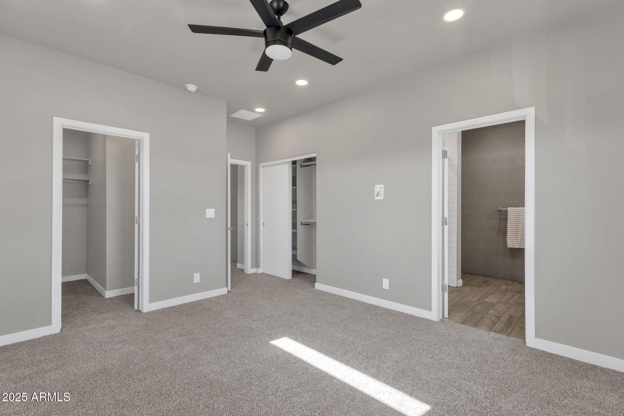 2727 E THOMAS Road E, 9