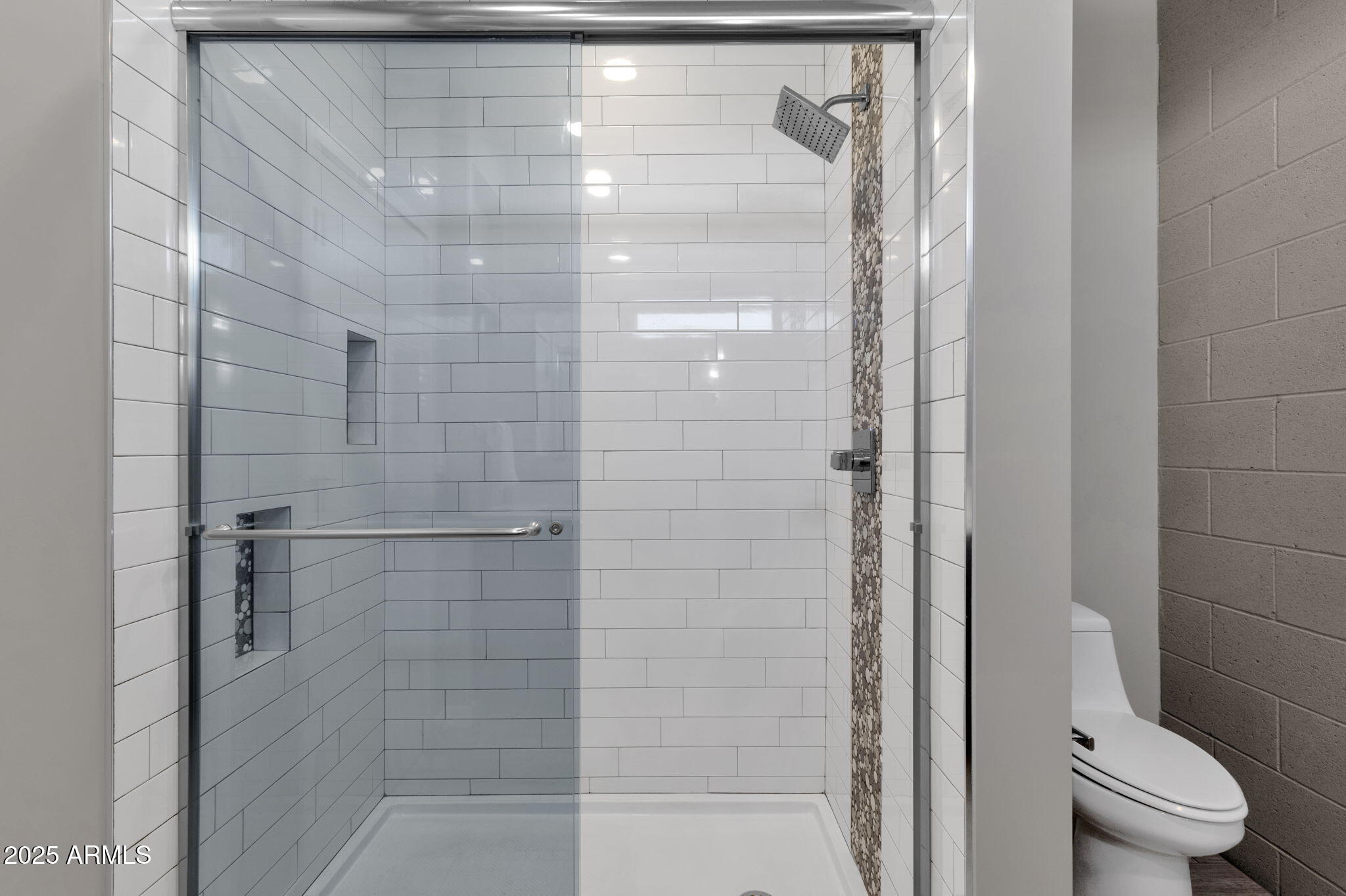 2727 E THOMAS Road E, 9