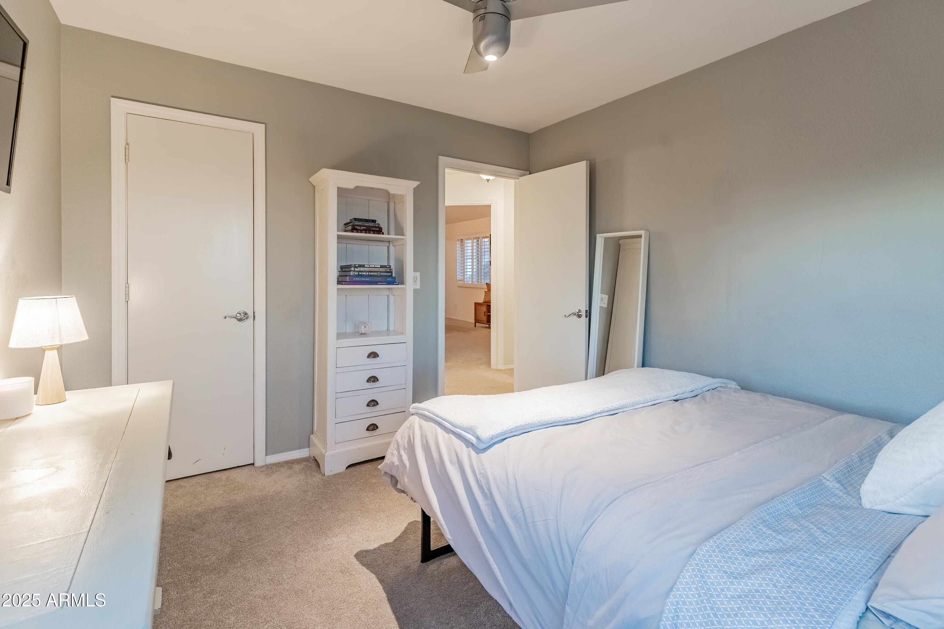 9056 E CAPTAIN DREYFUS Avenue