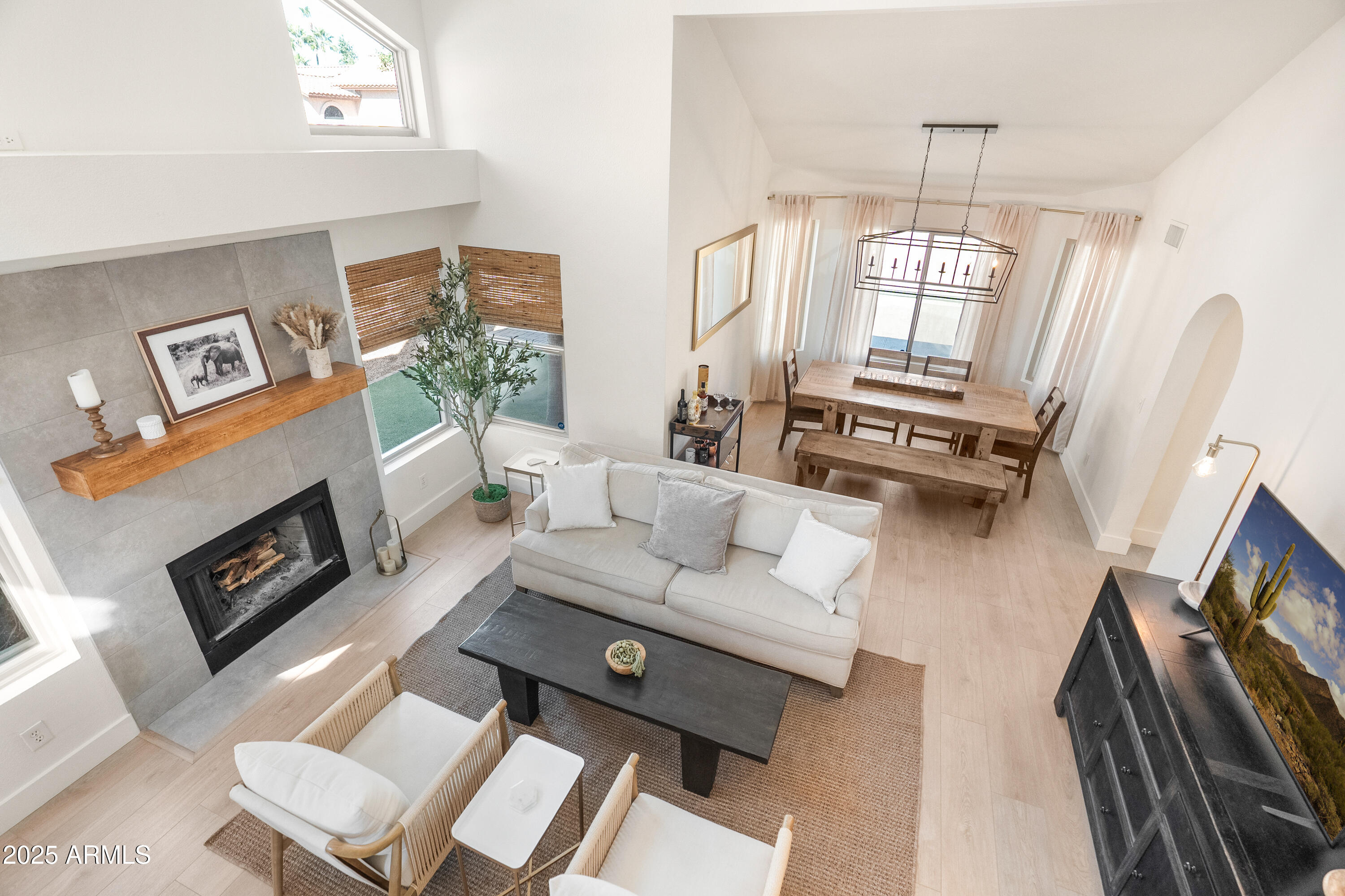 9056 E CAPTAIN DREYFUS Avenue