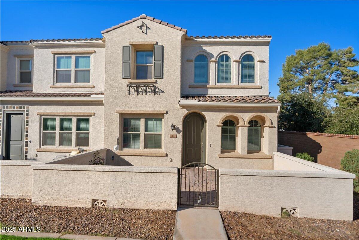 4077 S SABRINA Drive, 14