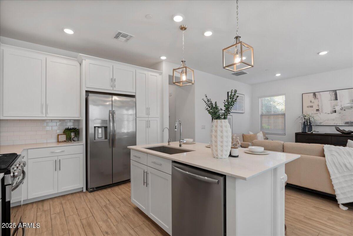 4077 S SABRINA Drive, 14