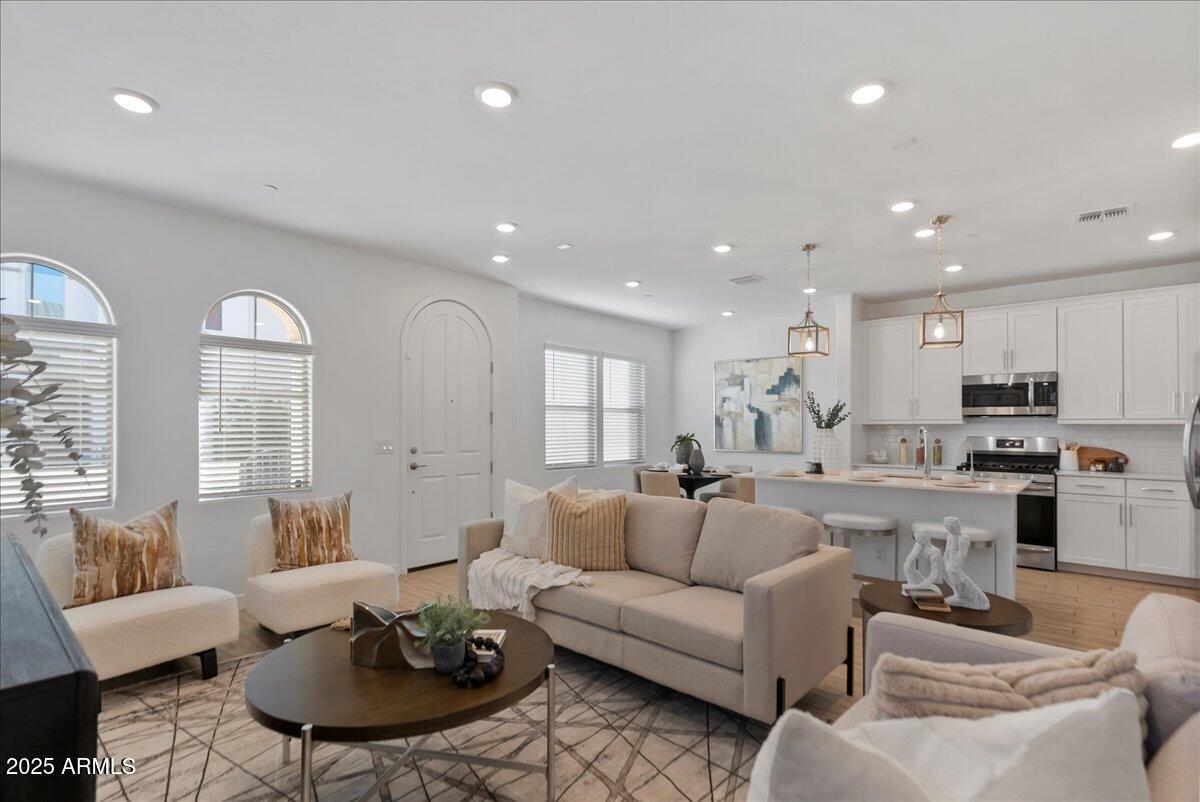 4077 S SABRINA Drive, 14