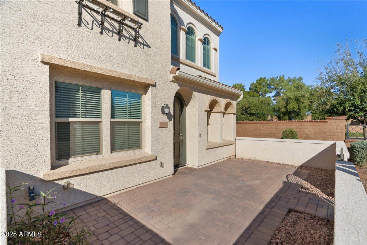 4077 S SABRINA Drive, 14