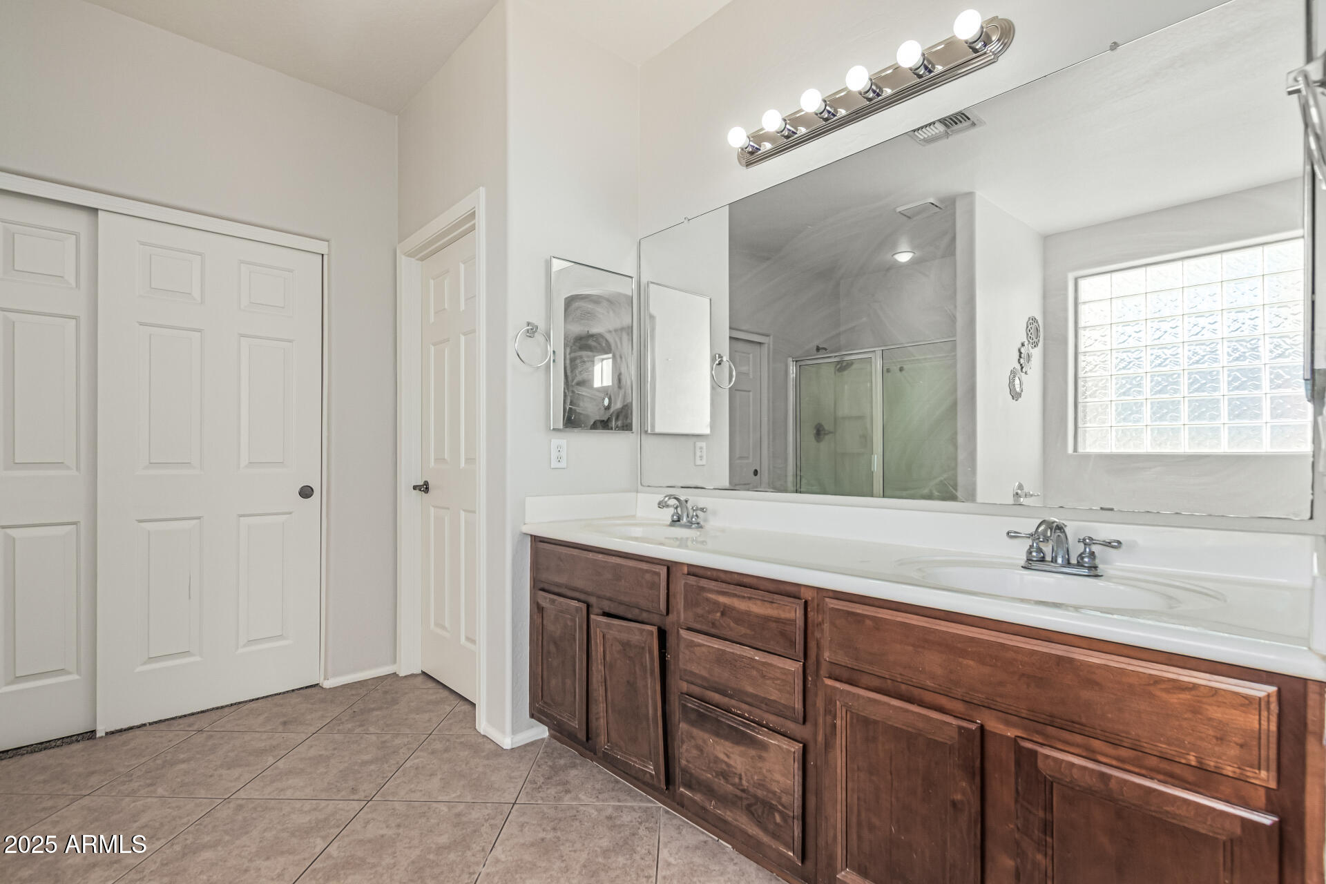 20535 N SANTA CRUZ Drive