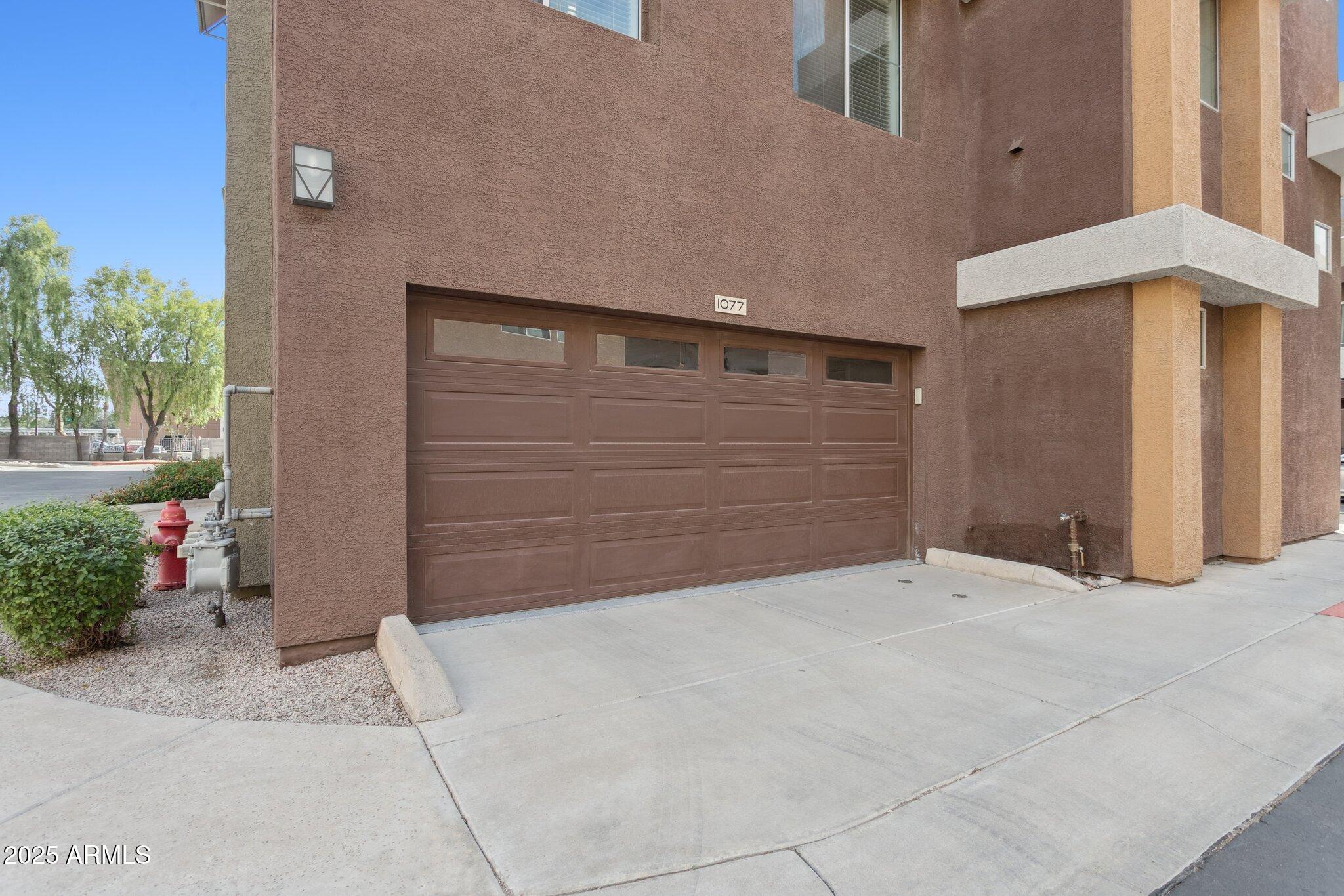 6605 N 93RD Avenue, 1077