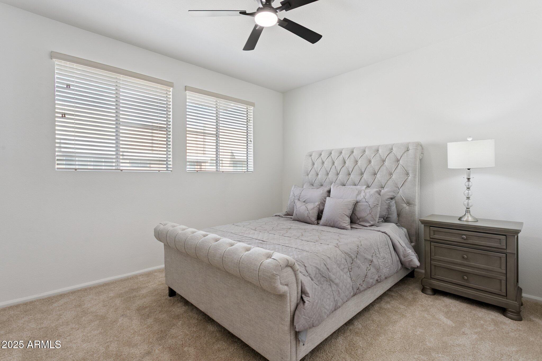 6605 N 93RD Avenue, 1077