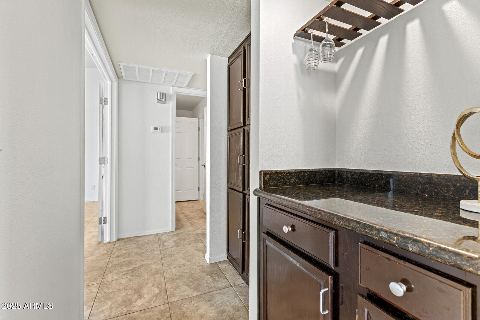 11011 N 92nd Street, 1056