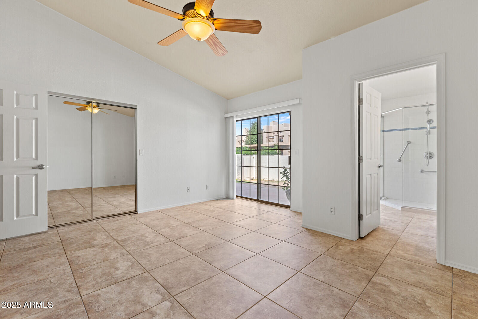 11011 N 92nd Street, 1056