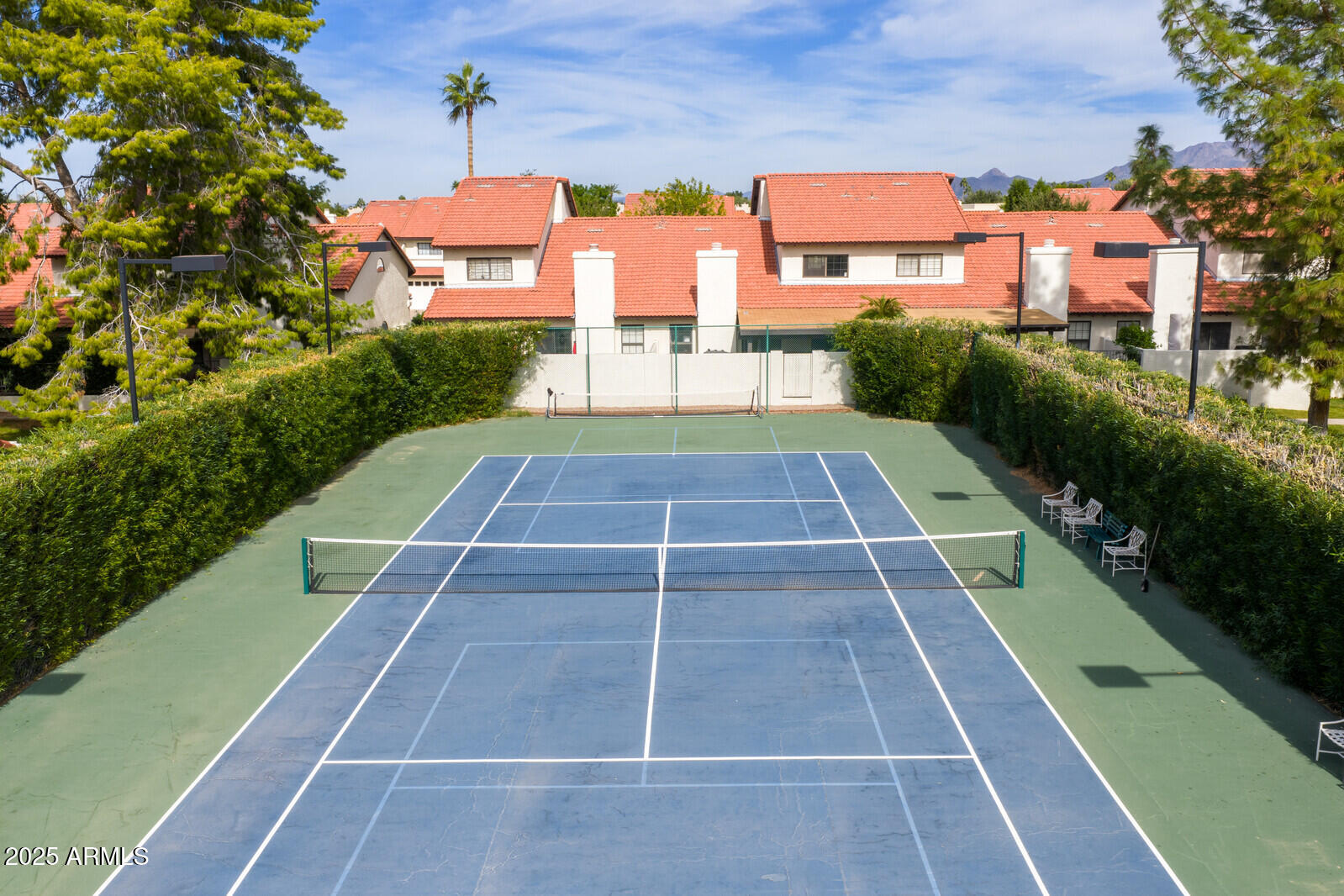 11011 N 92nd Street, 1056