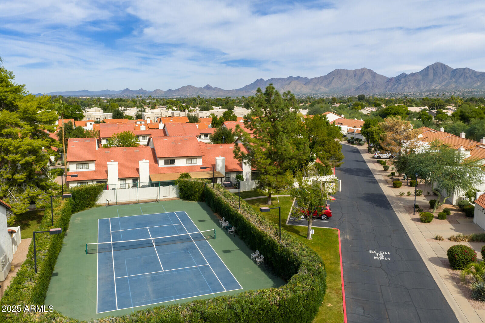 11011 N 92nd Street, 1056