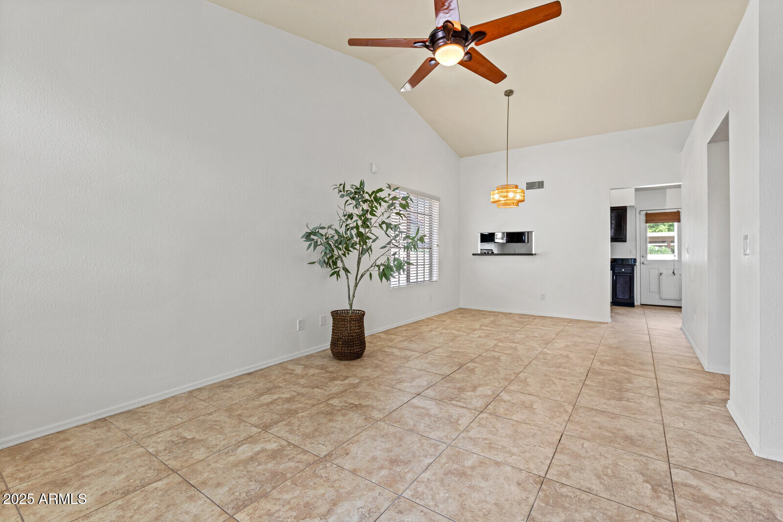 11011 N 92nd Street, 1056