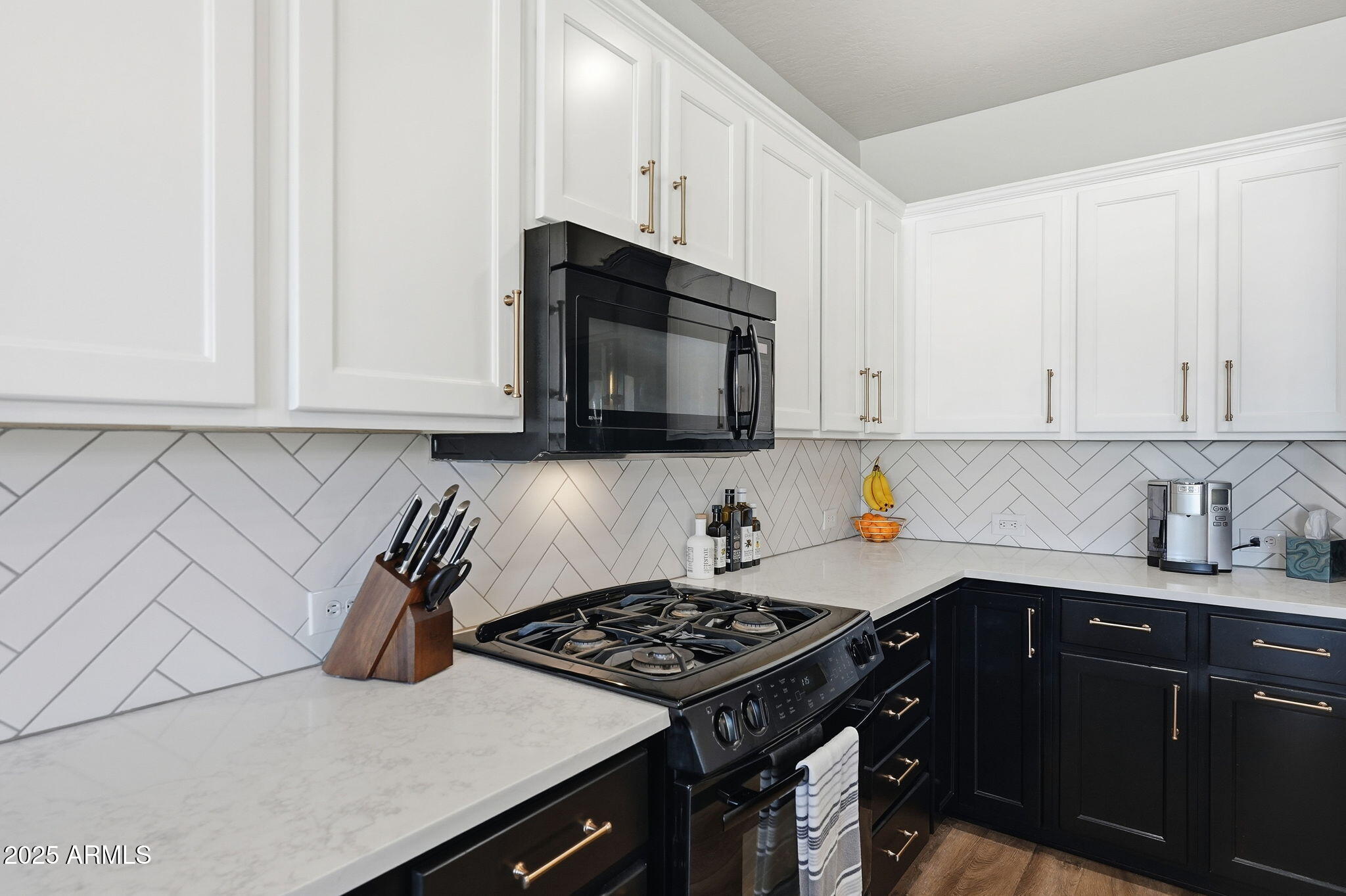 1522 E AMARANTH Trail