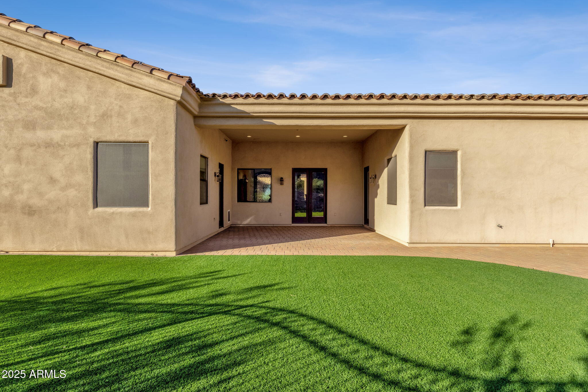 1537 W BUTTE CREEK Boulevard