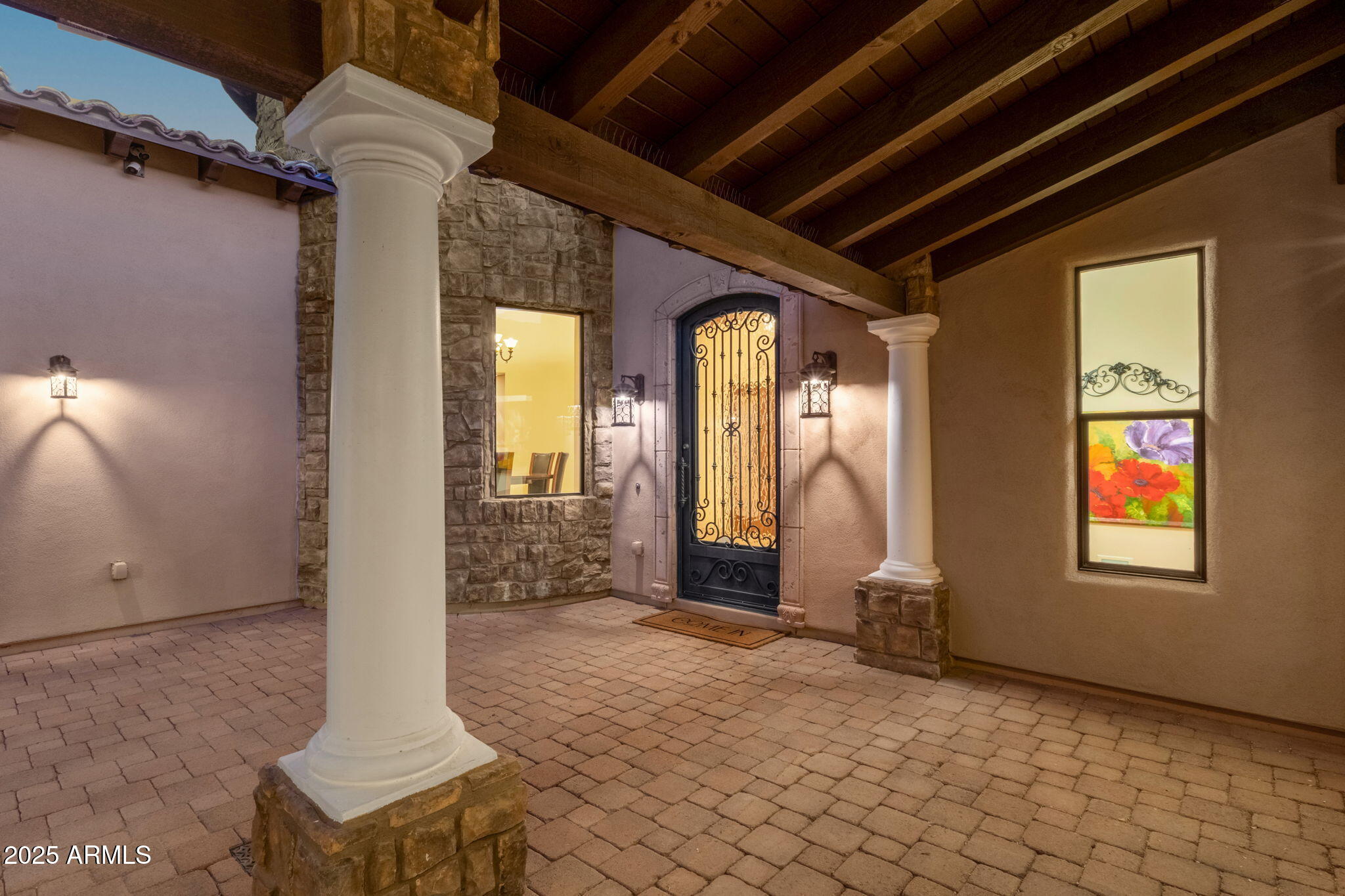 1537 W BUTTE CREEK Boulevard